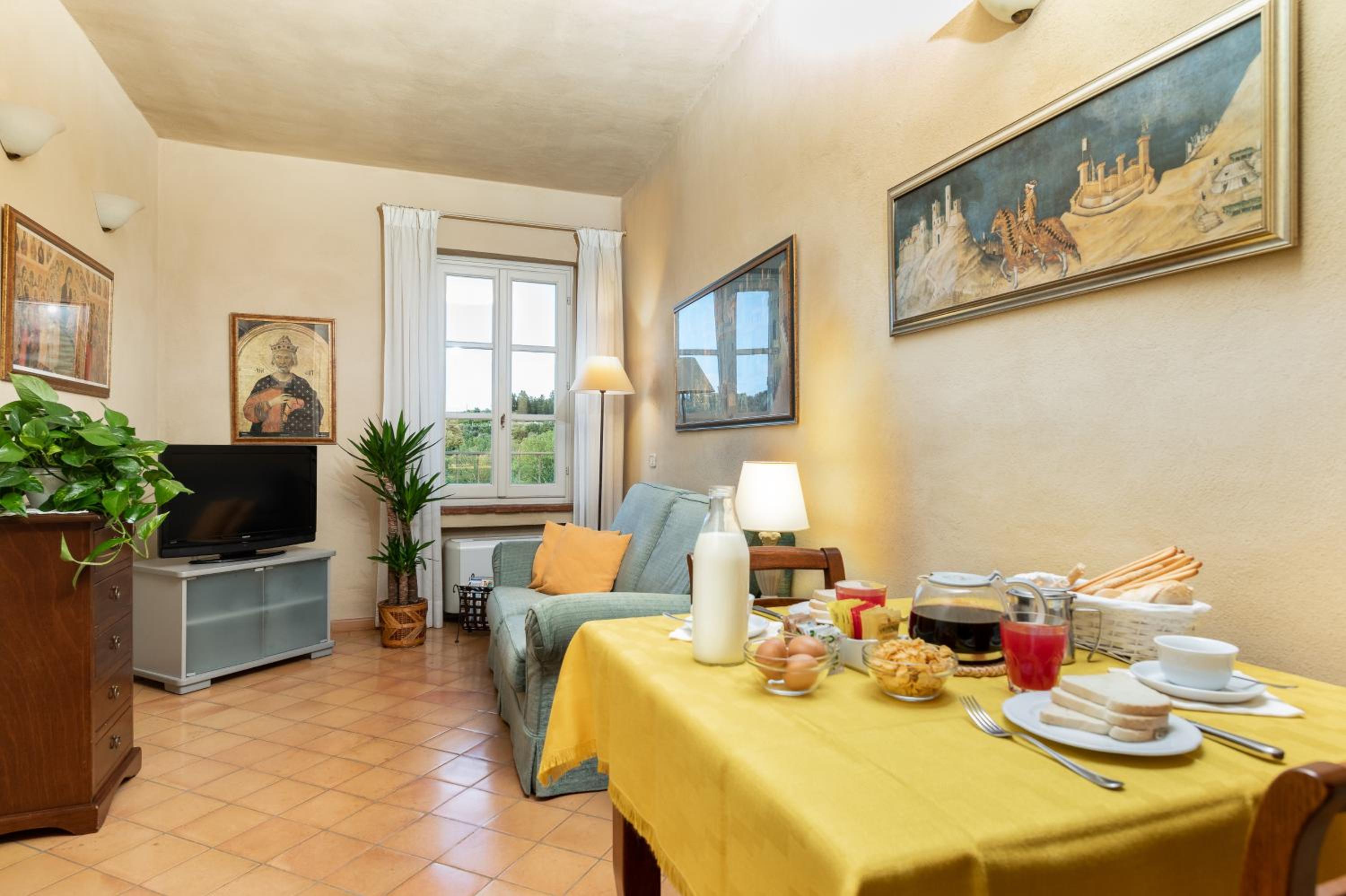 One-Bedroom Apartment with Terrace - Il Buoninsegna