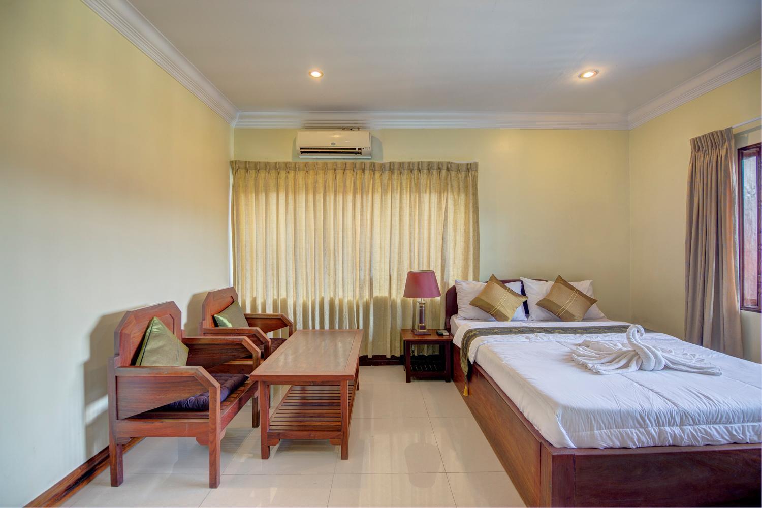 Standard Double Room - Photo 8