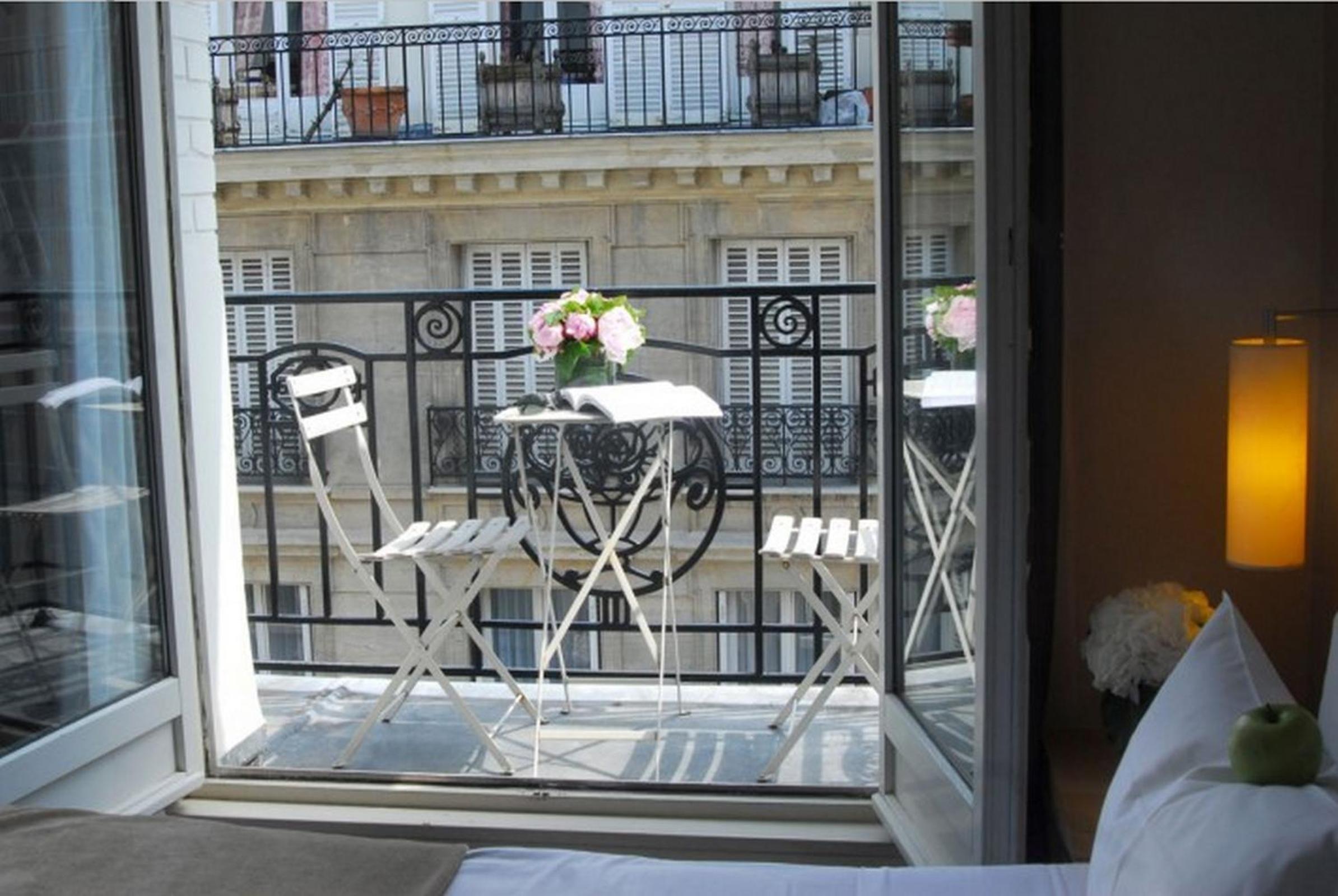 Classic Double or Twin Room with Balcony, photo 7