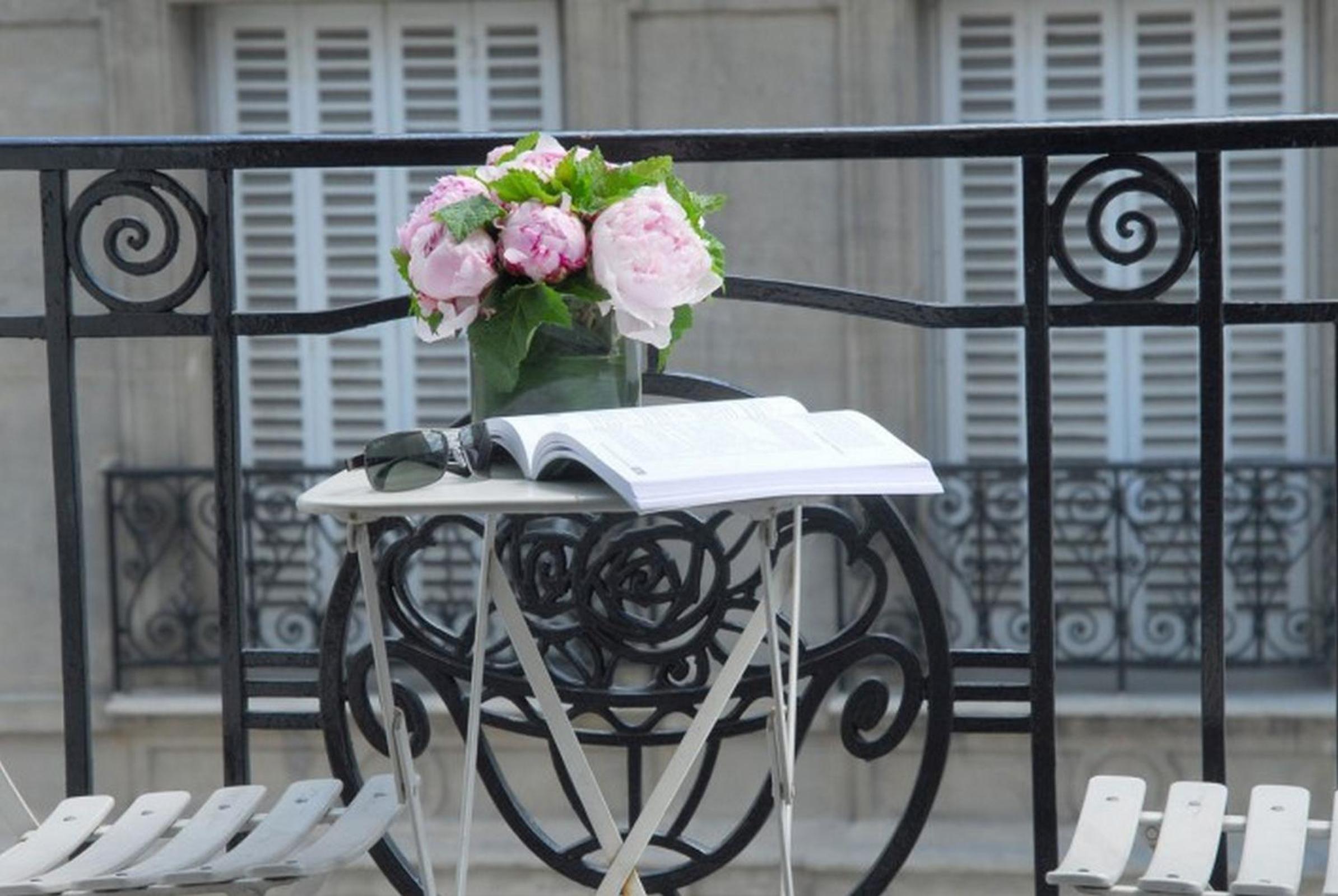 Classic Double or Twin Room with Balcony photo 2