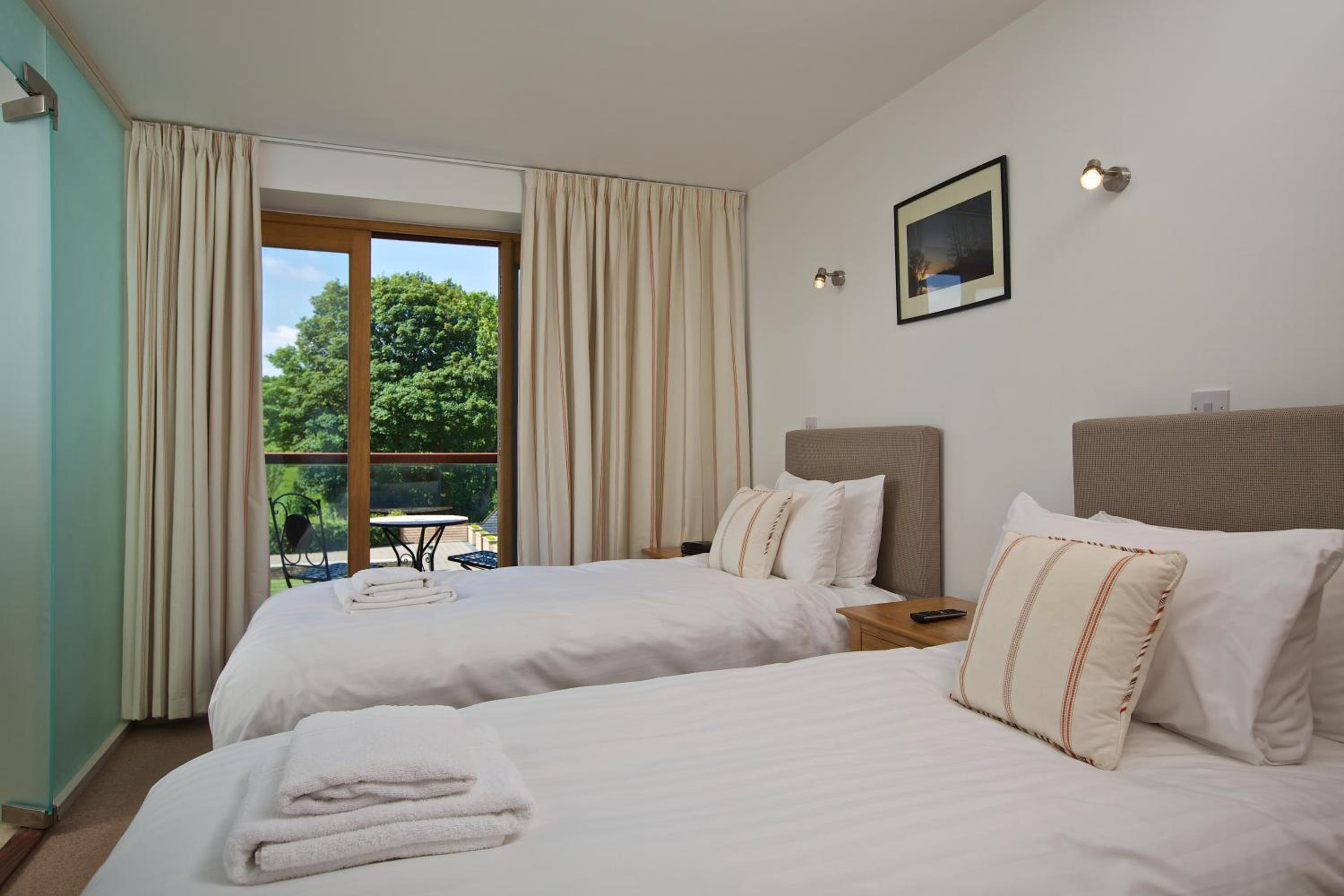 Three-Bedroom Villa photo 1