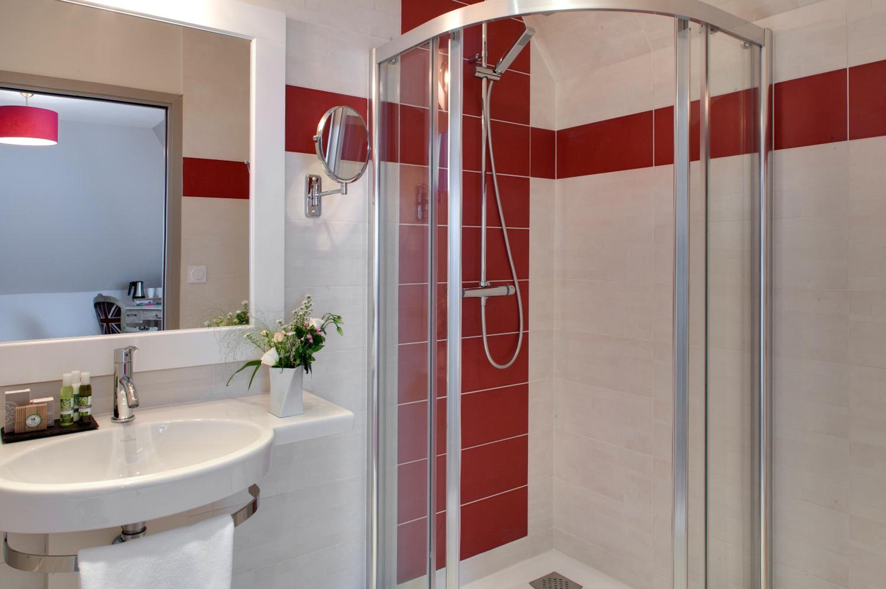 Superior Triple Room - Photo 8