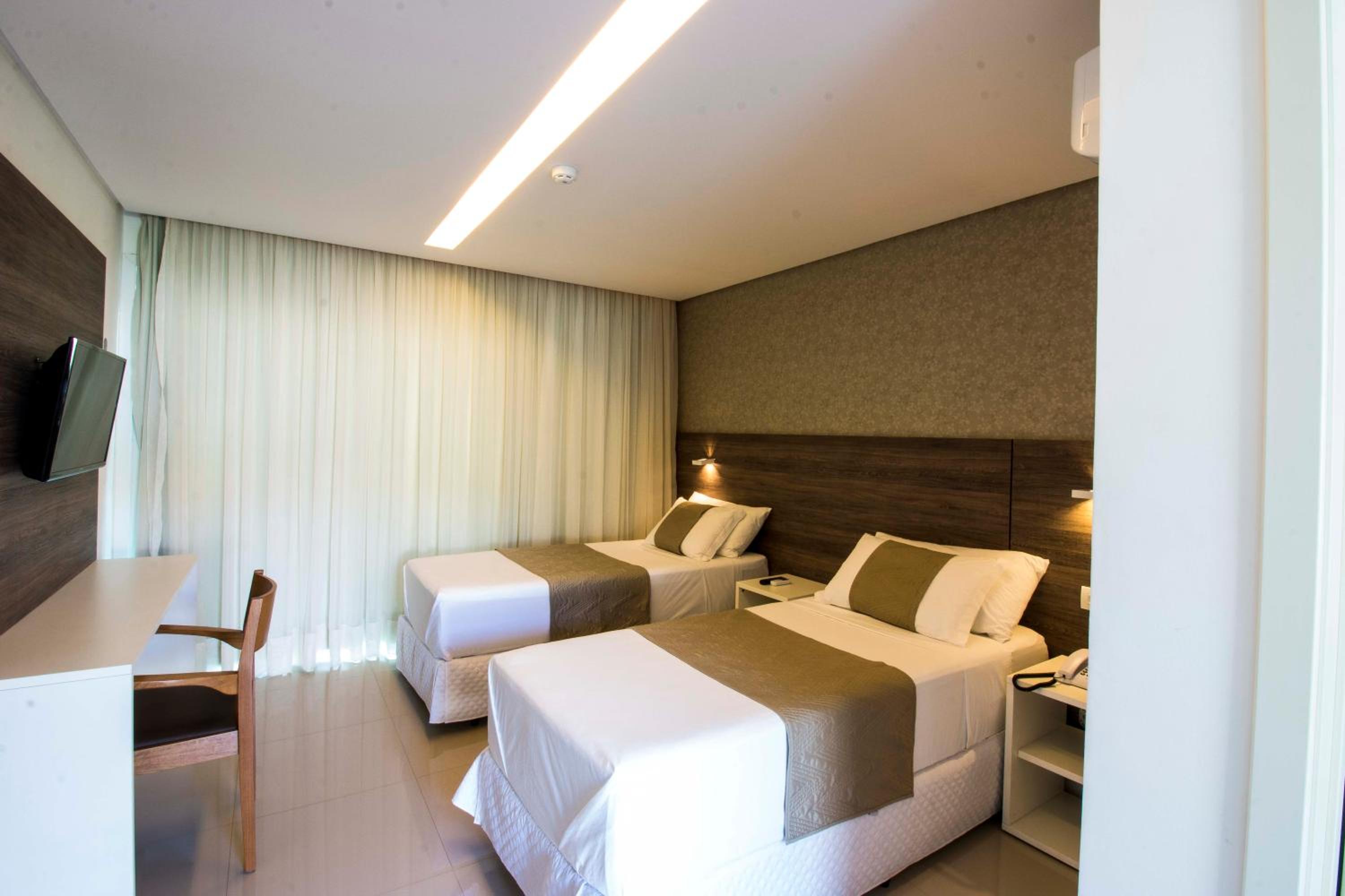 Standard Double or Twin Room photo 2