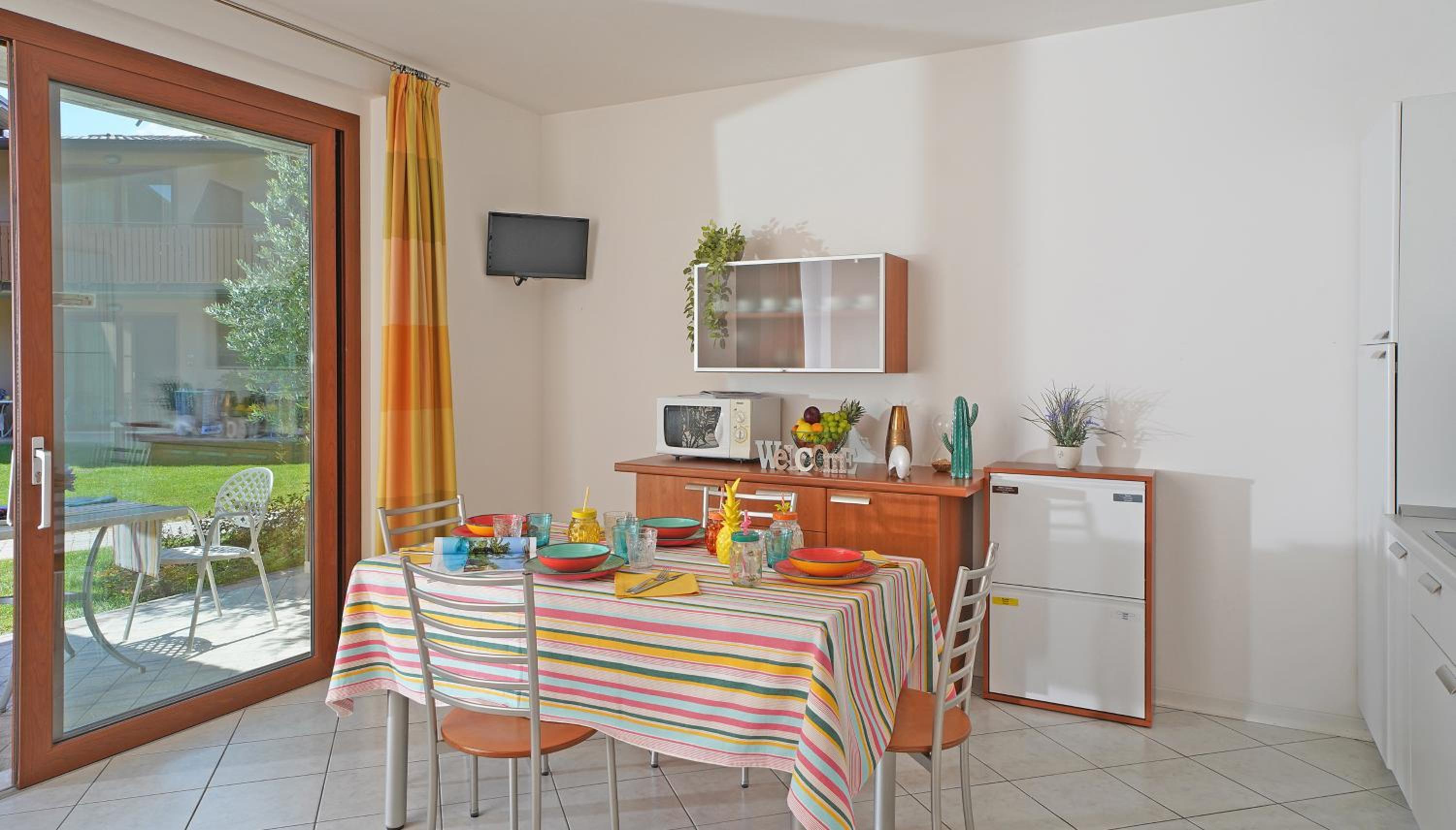 One-Bedroom Apartment (4 Adults) - Photo 16