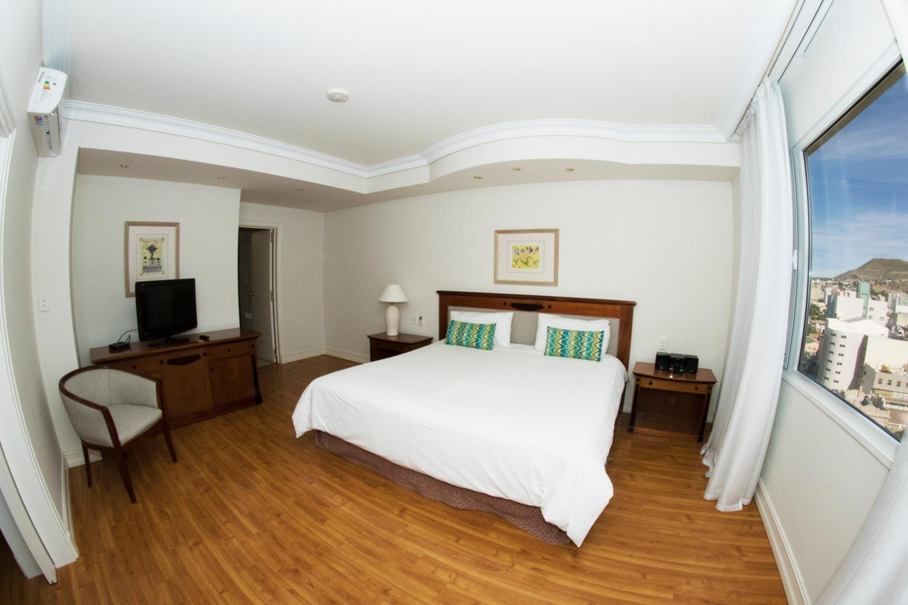 Presidential Suite photo 1