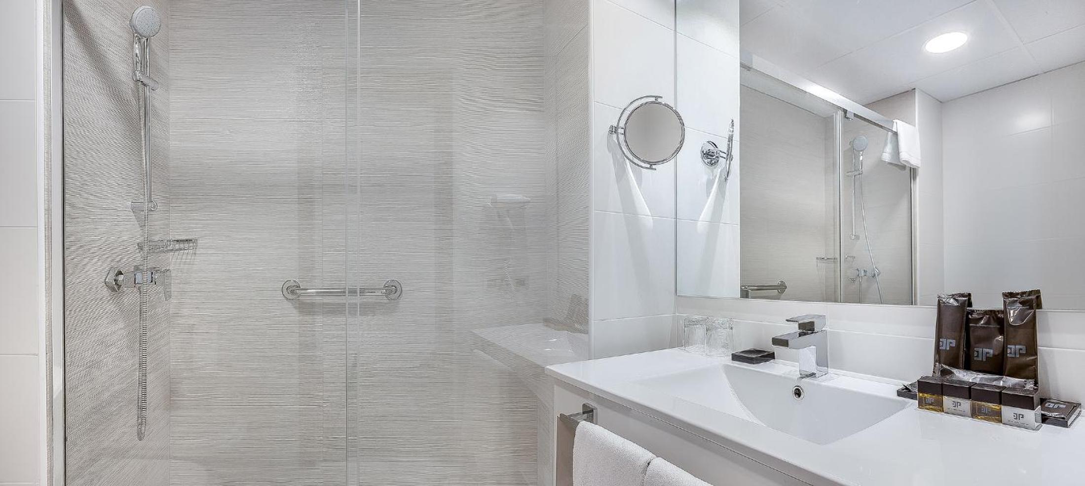 Standard Single Room photo 2