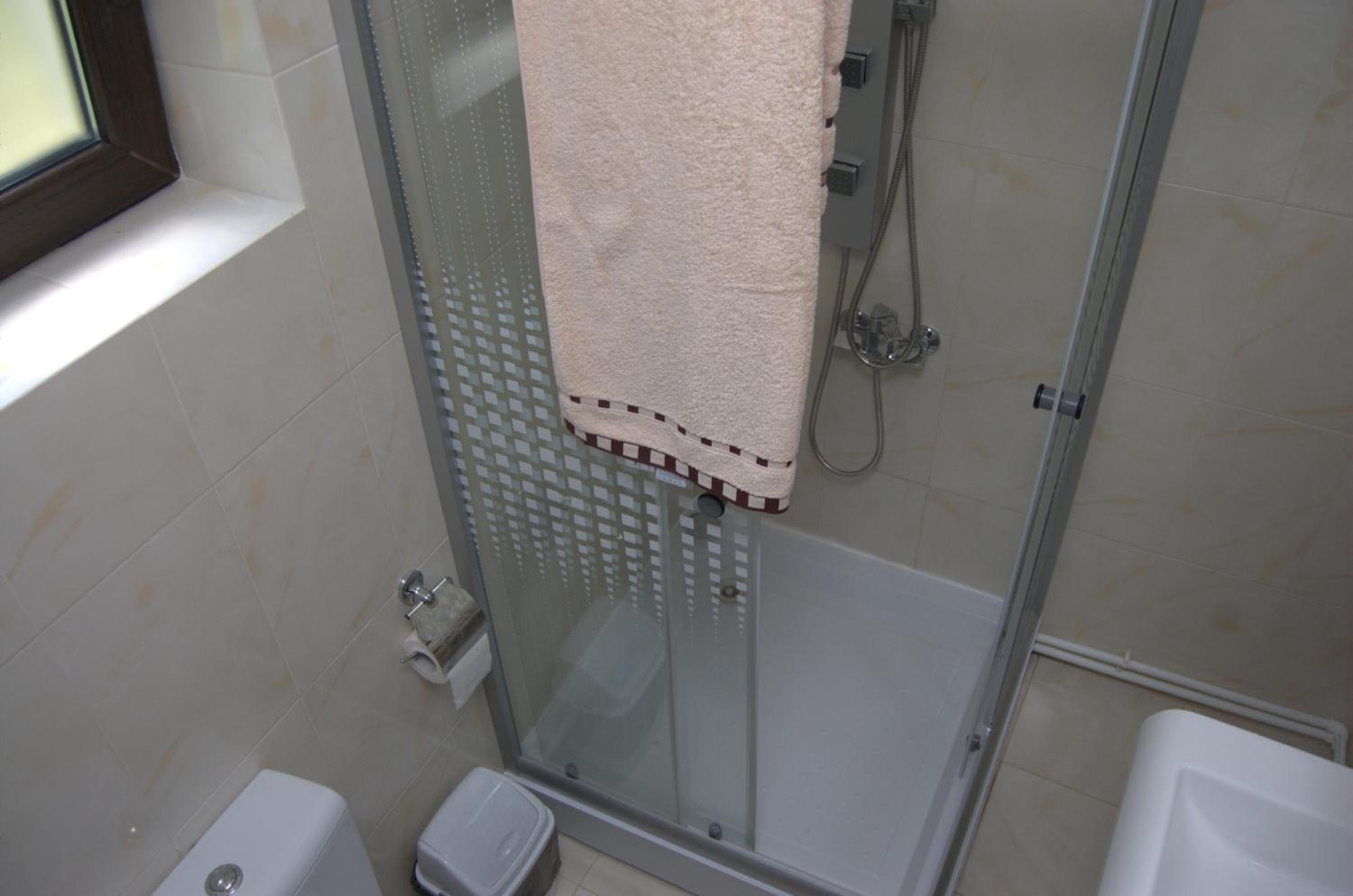 Triple Room with Balcony - Photo 2