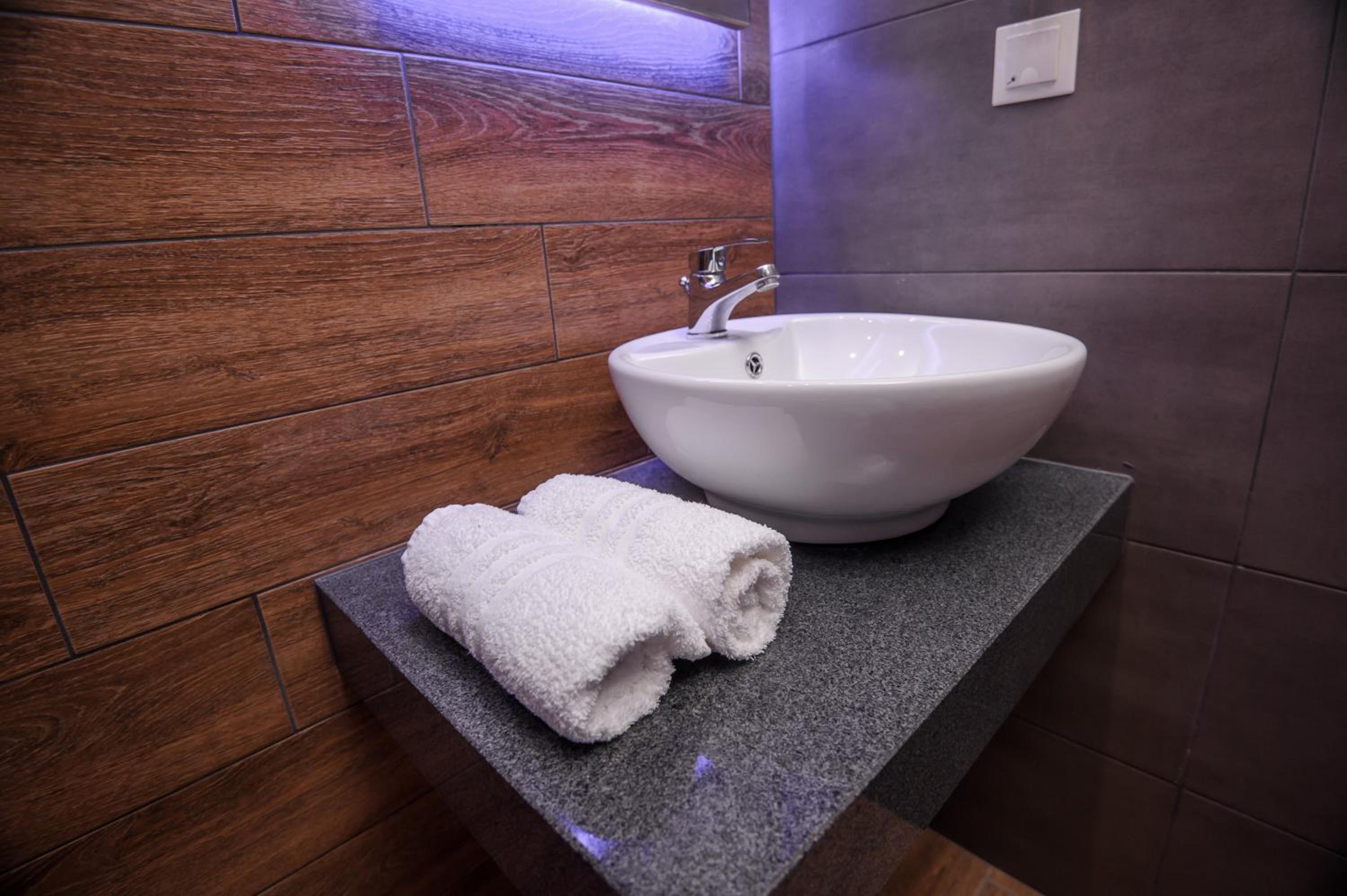 Superior Double Room - Photo 17