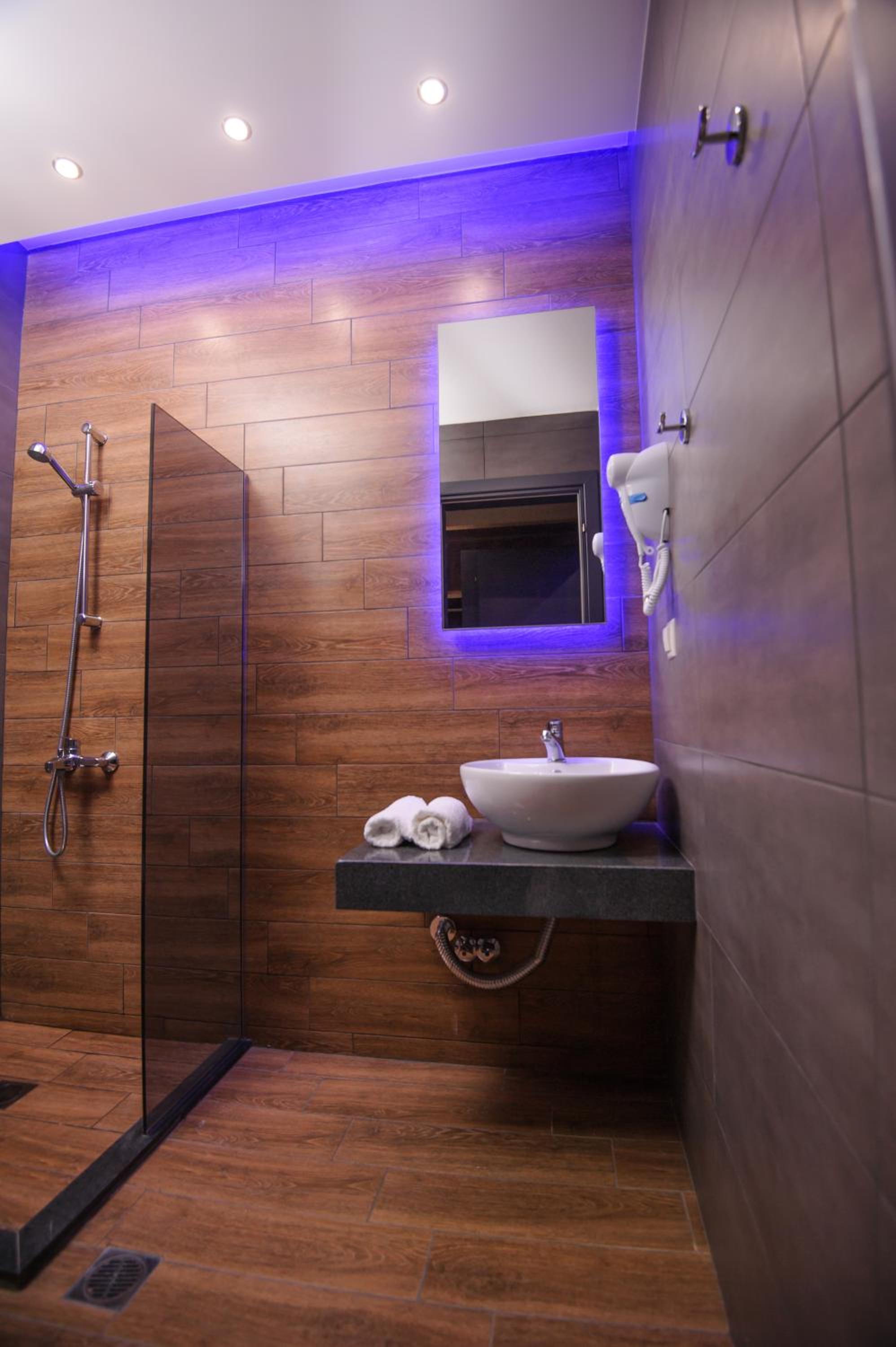 Superior Double Room - Photo 18