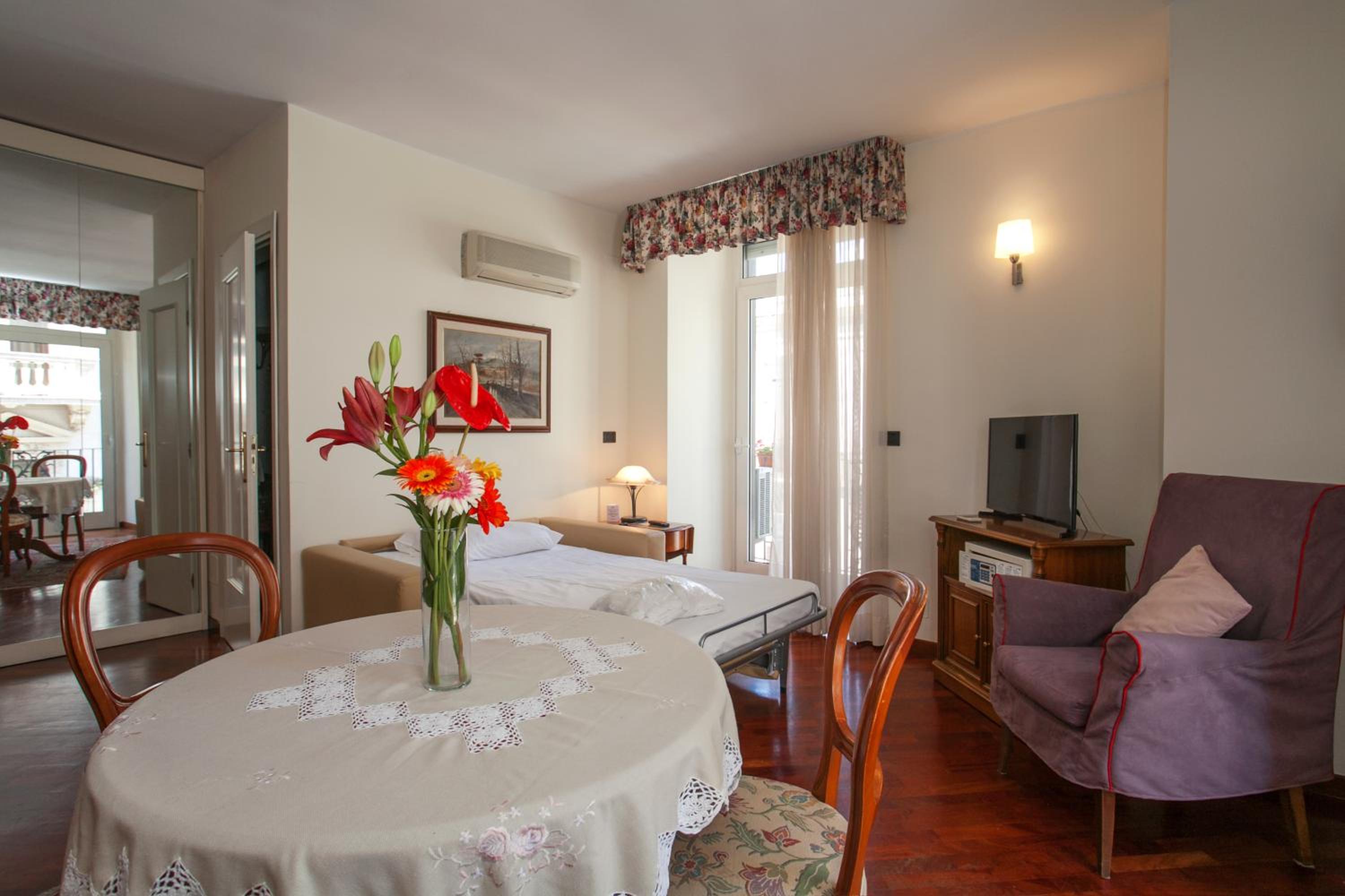 Single Room