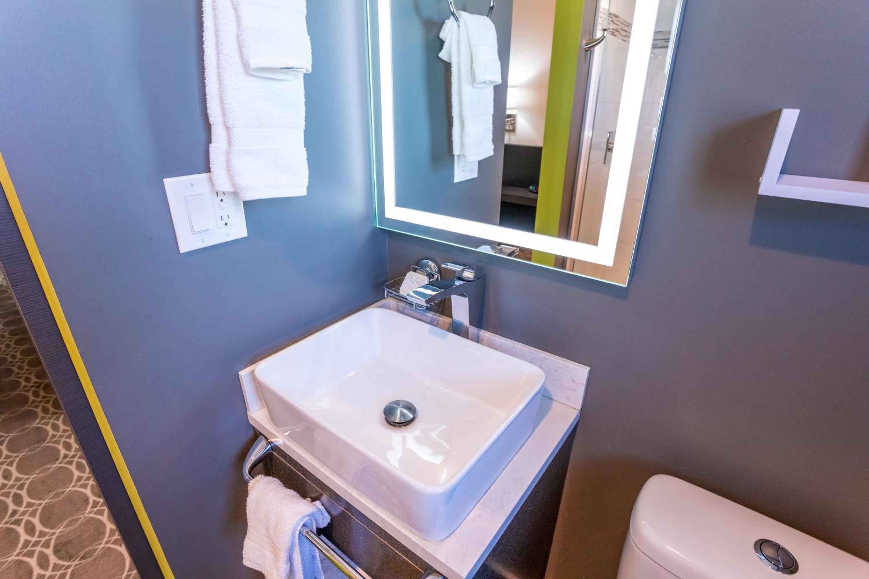 King Suite photo 2