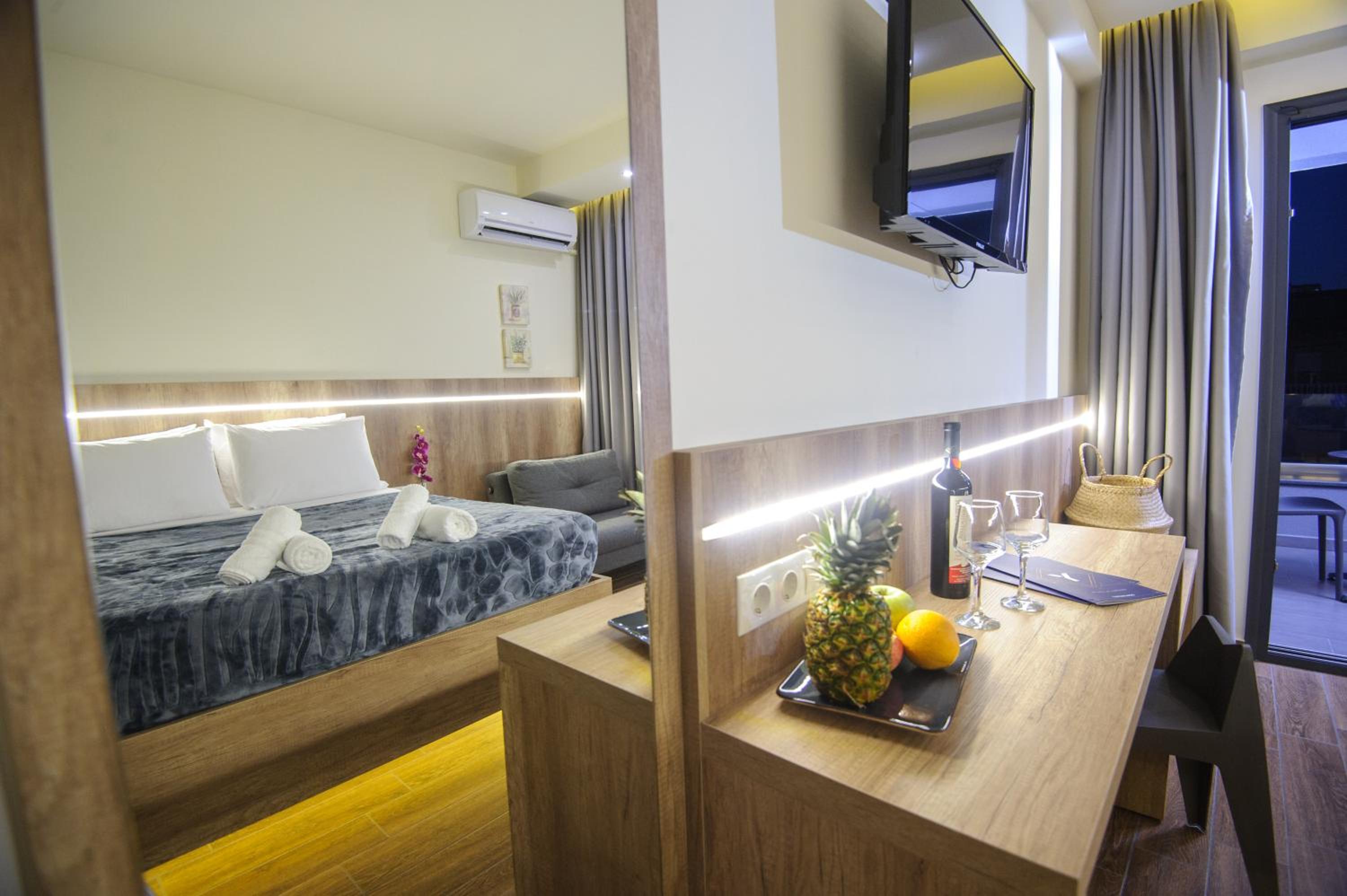 Superior Double Room - Photo 7