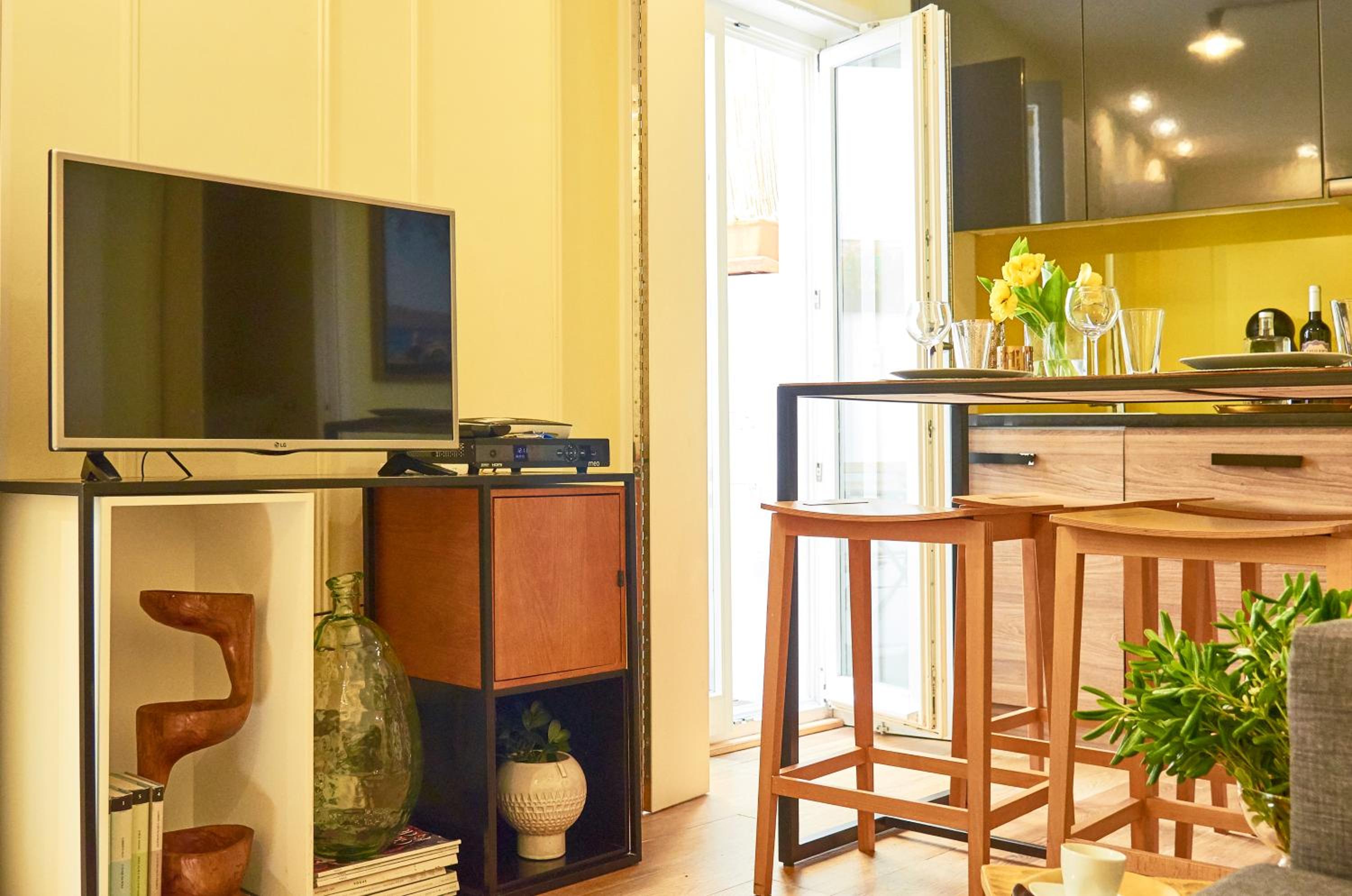 Apartment with Terrace photo 3