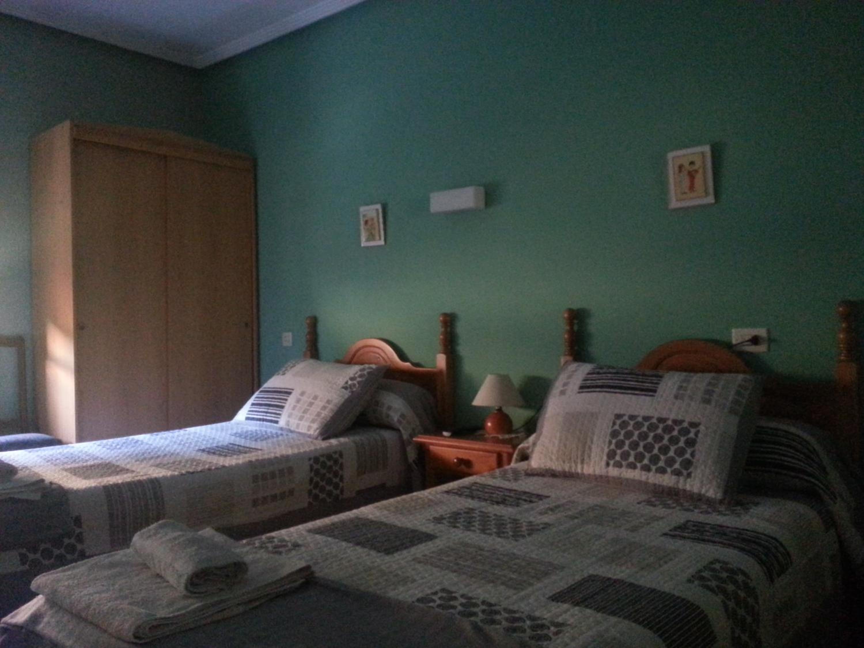 Double Room - Photo 4