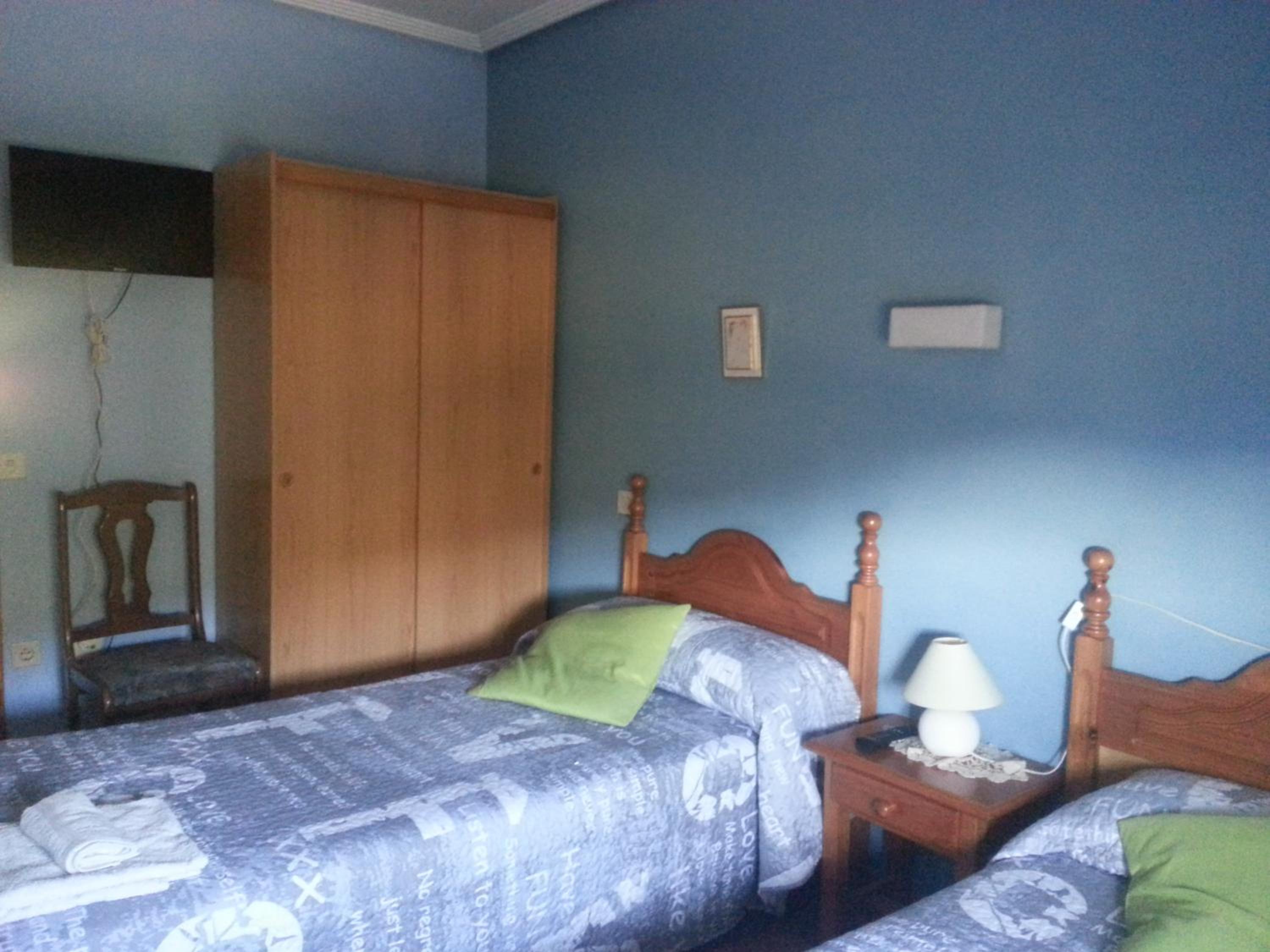 Double Room - Photo 2