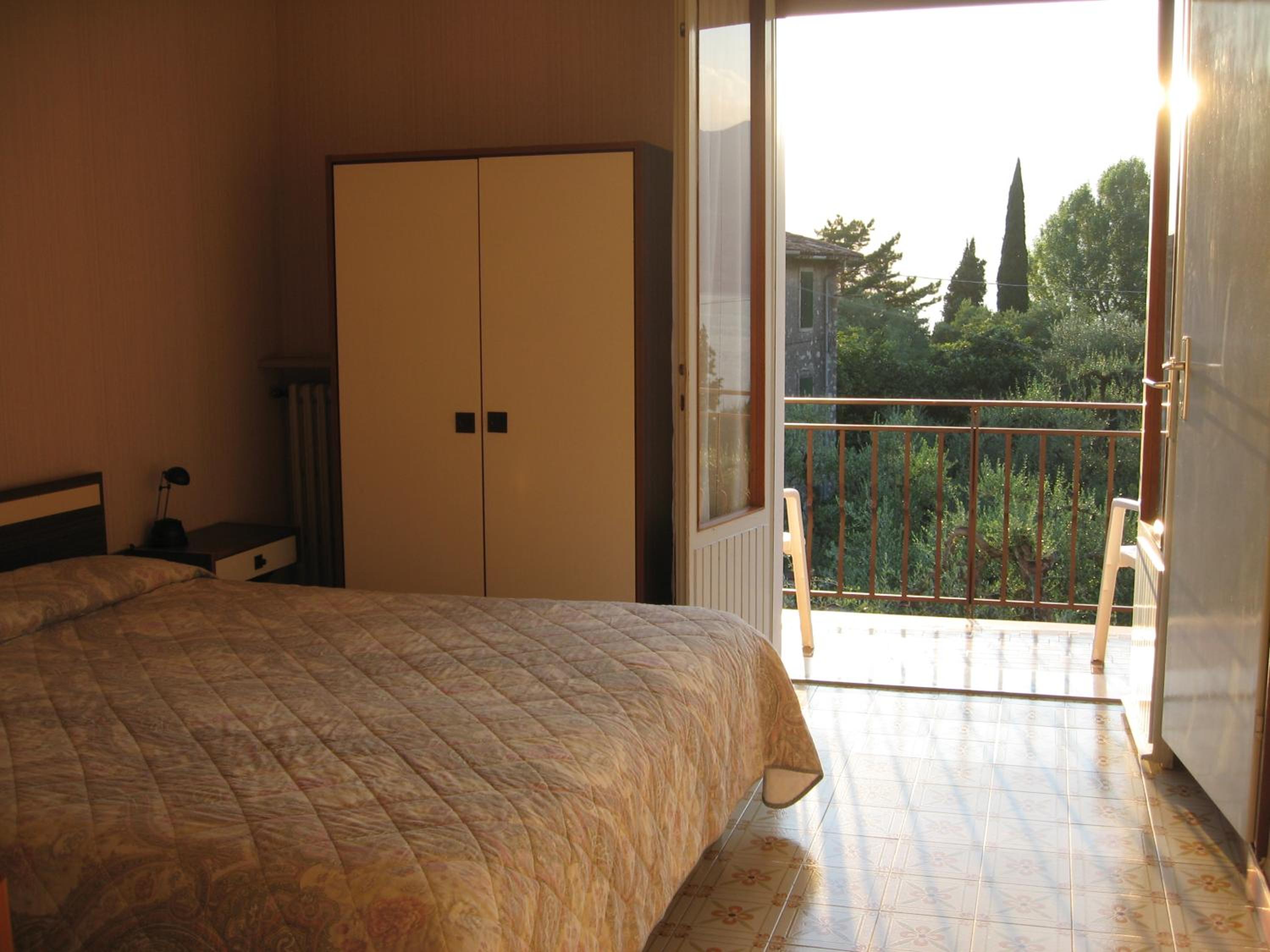 Double or Twin Room with Garden View photo 2