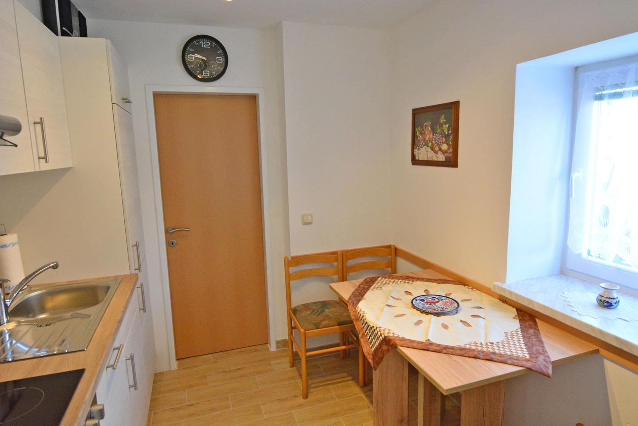 Apartment - Photo 12