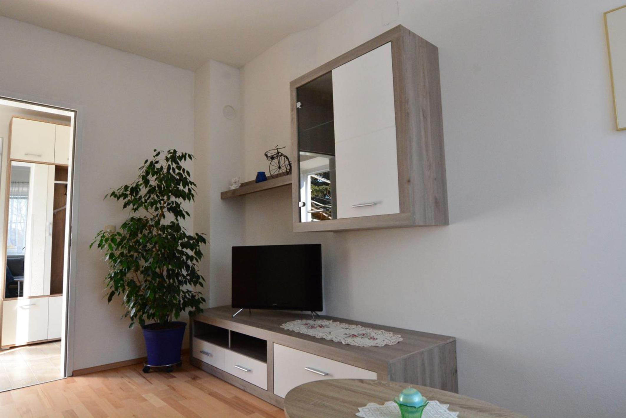 Apartment - Photo 4