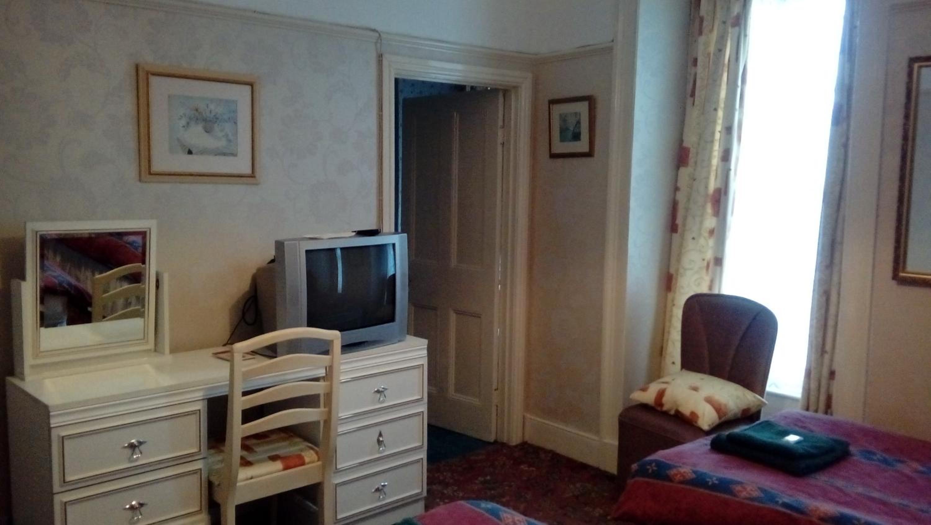 Double or Twin Room photo 2