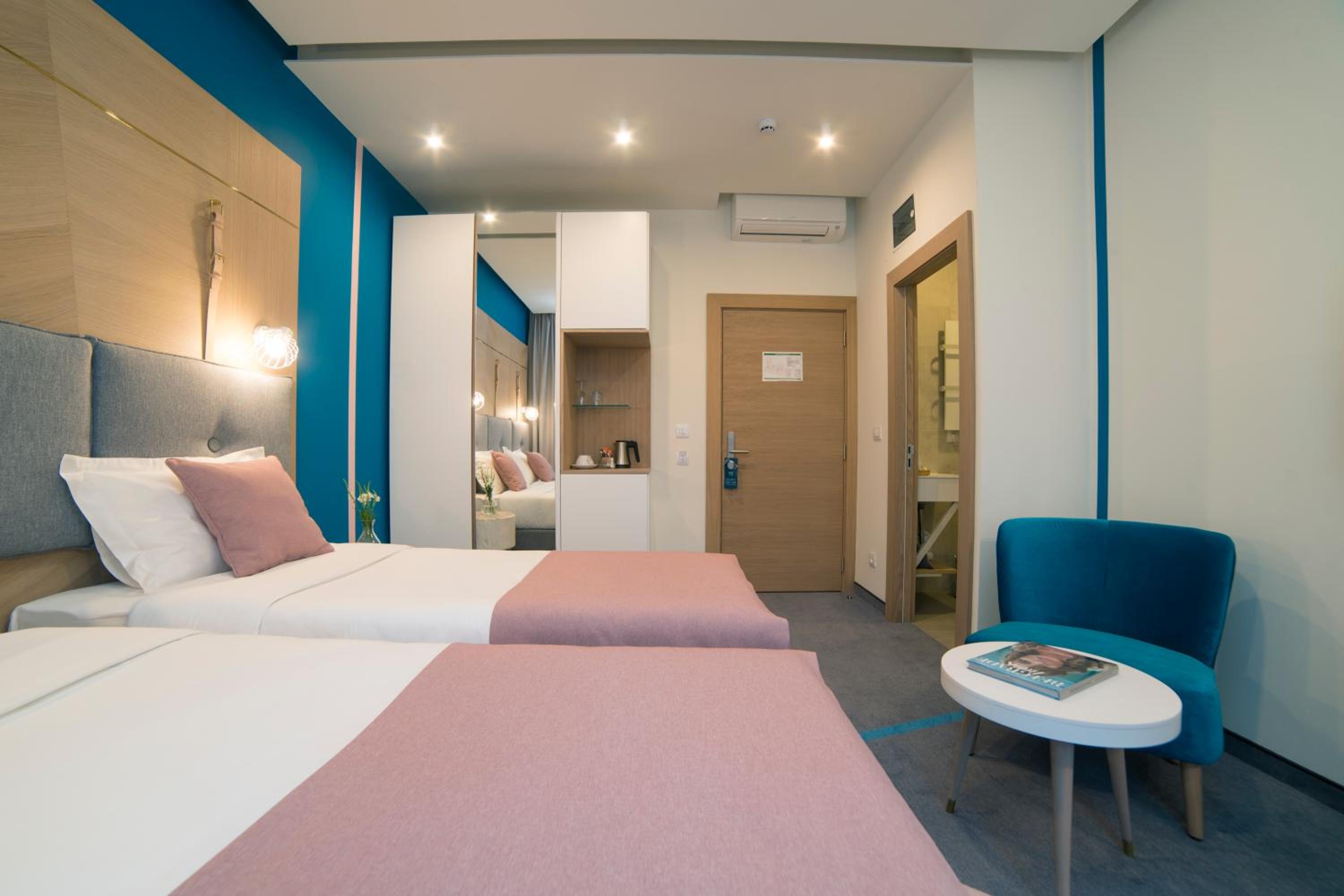 Standard Double or Twin Room with Balcony photo 1