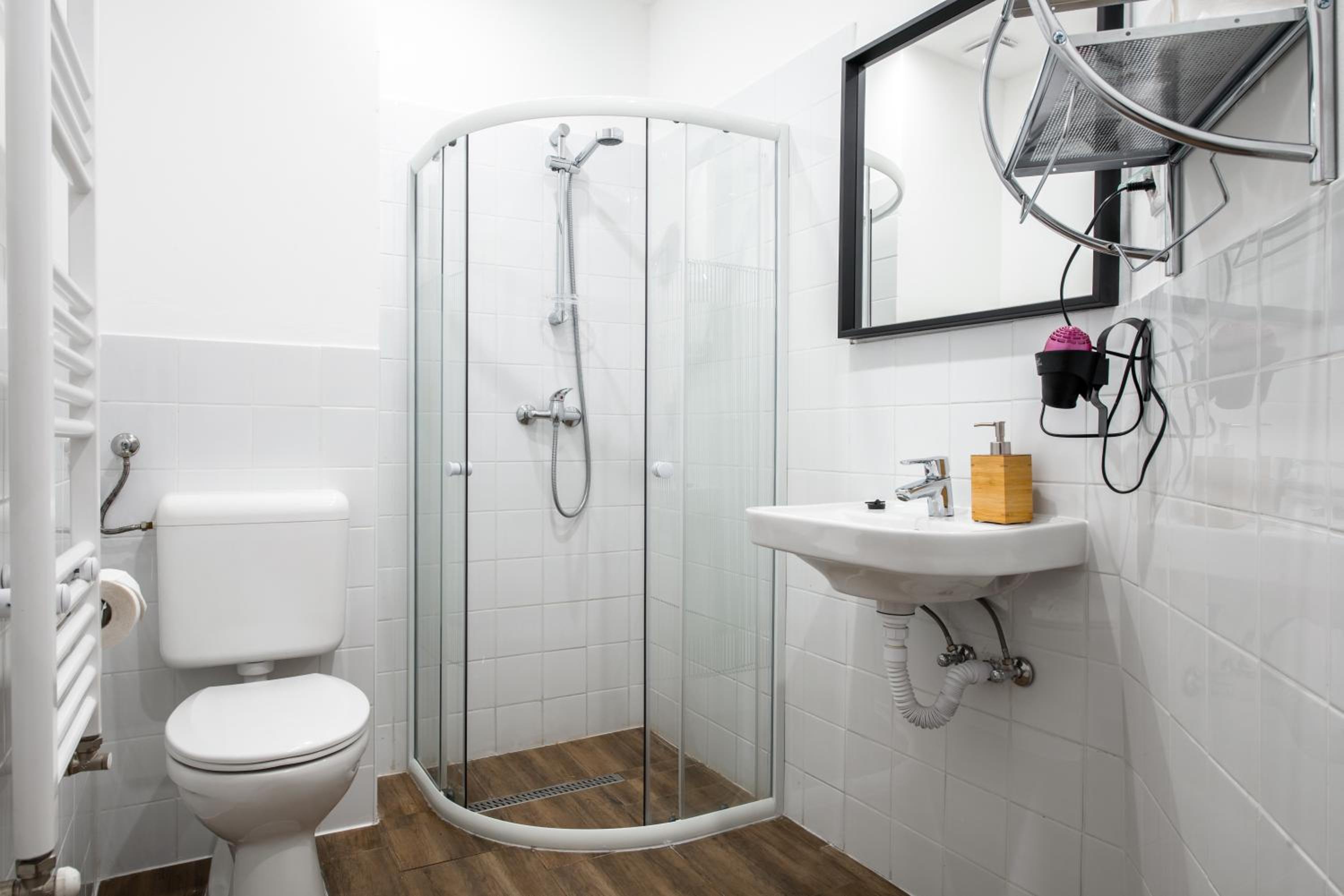 Triple Room - Photo 1