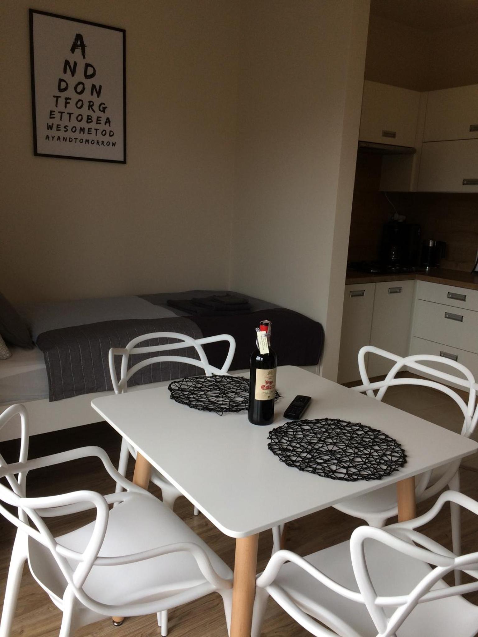 Apartment - Photo 20