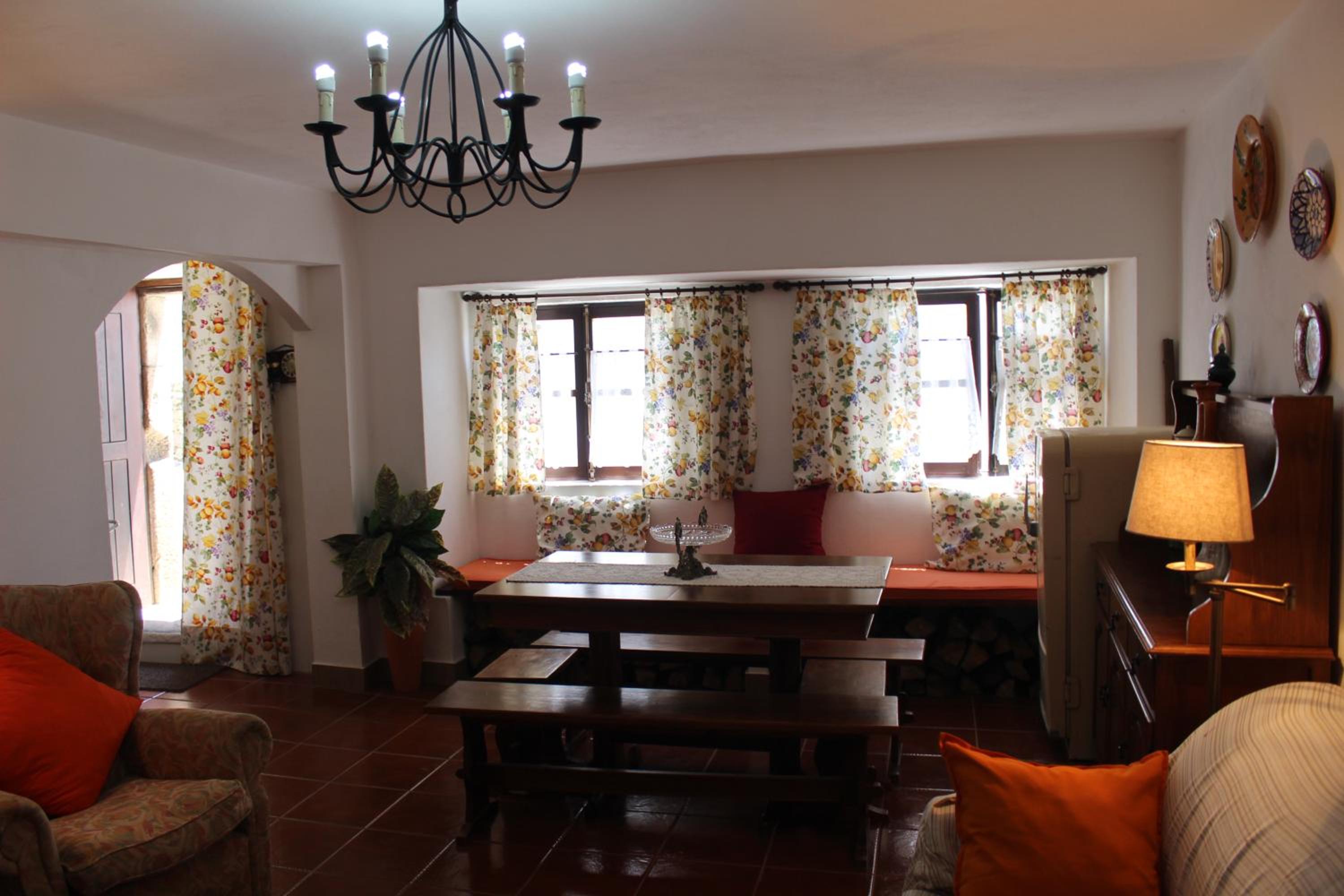 Three-Bedroom Townhouse - Photo 14