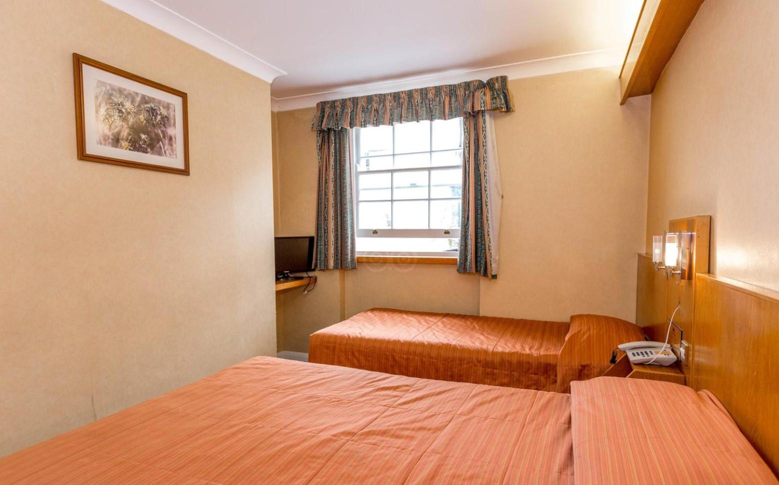 Triple Room photo 1