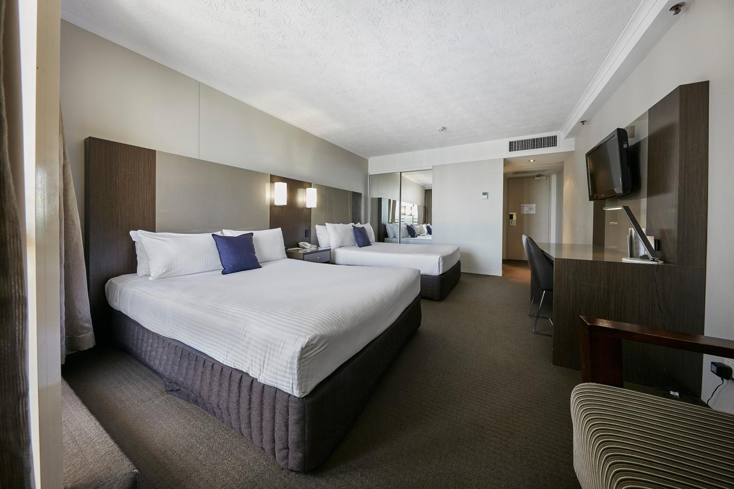Superior Double Room with Two Double Beds and Ocean View