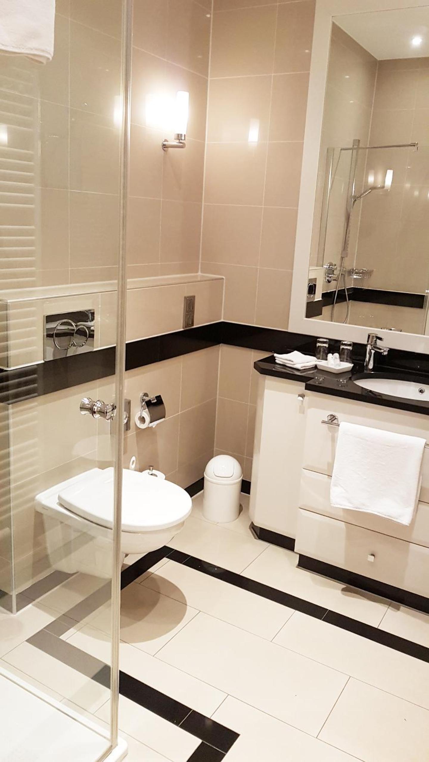 Deluxe Single Room
