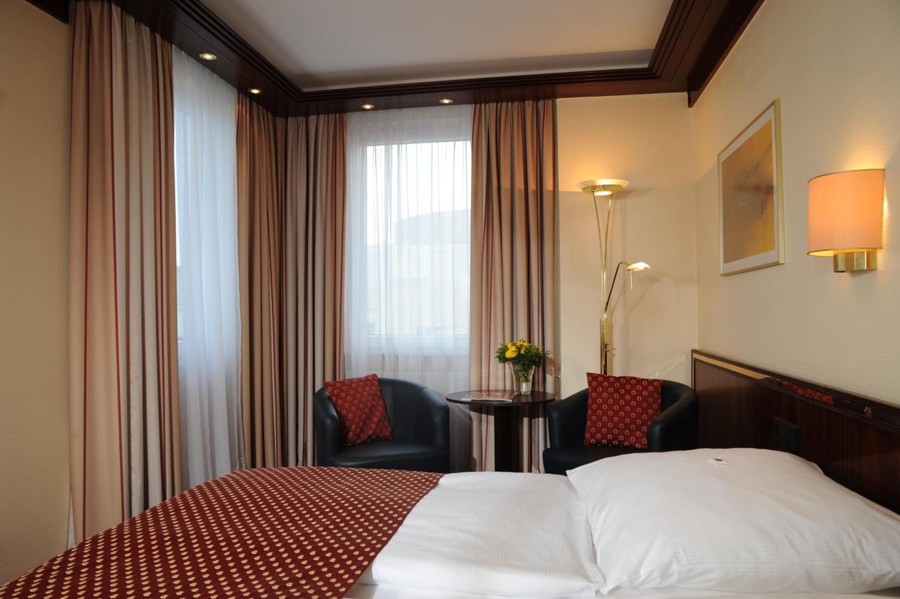 Classic Double Room - Photo 4