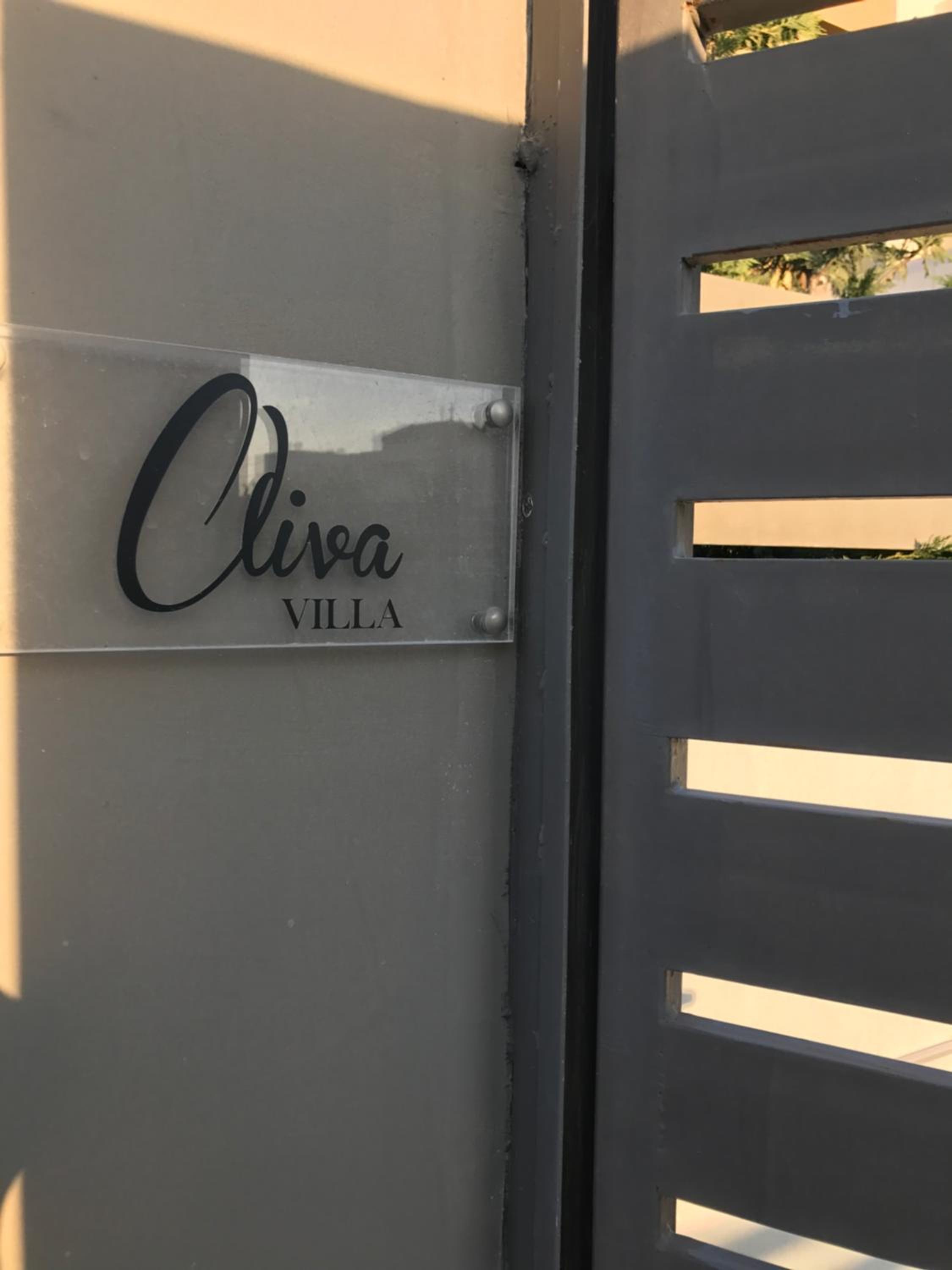 Villa photo 2