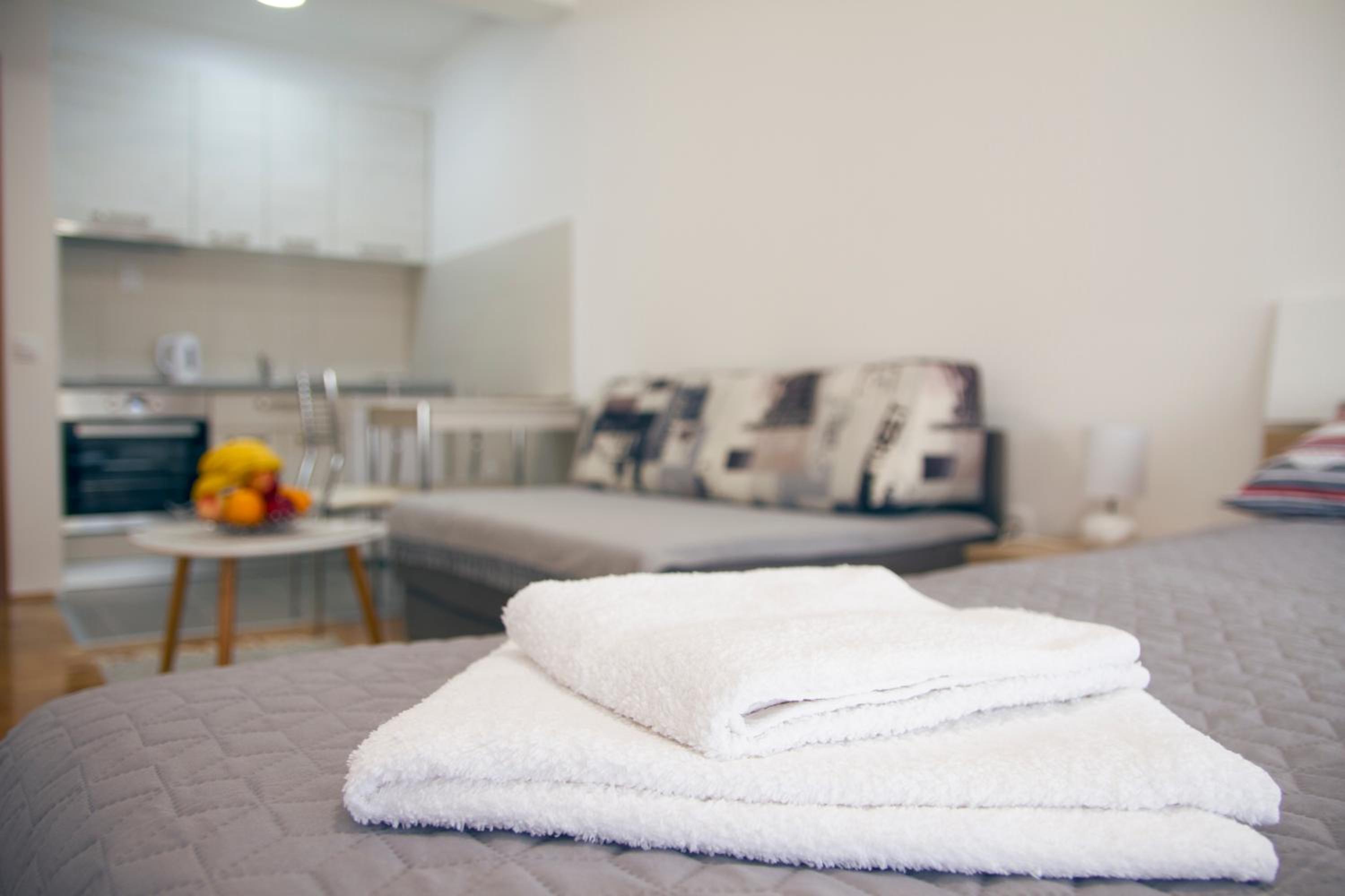 Studio Apartment - Photo 6