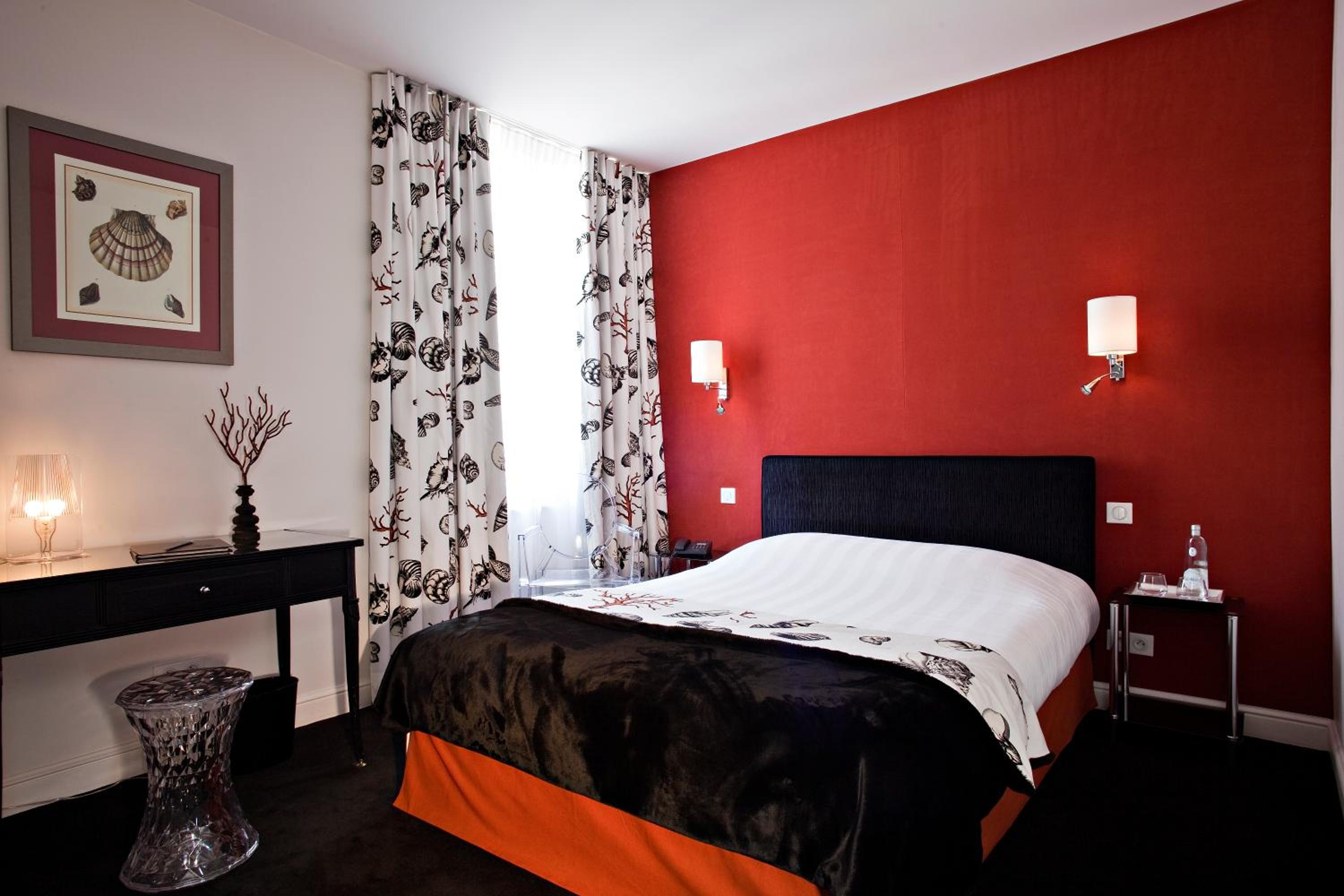 Classic Double Room - Non-Smoking - Photo 2