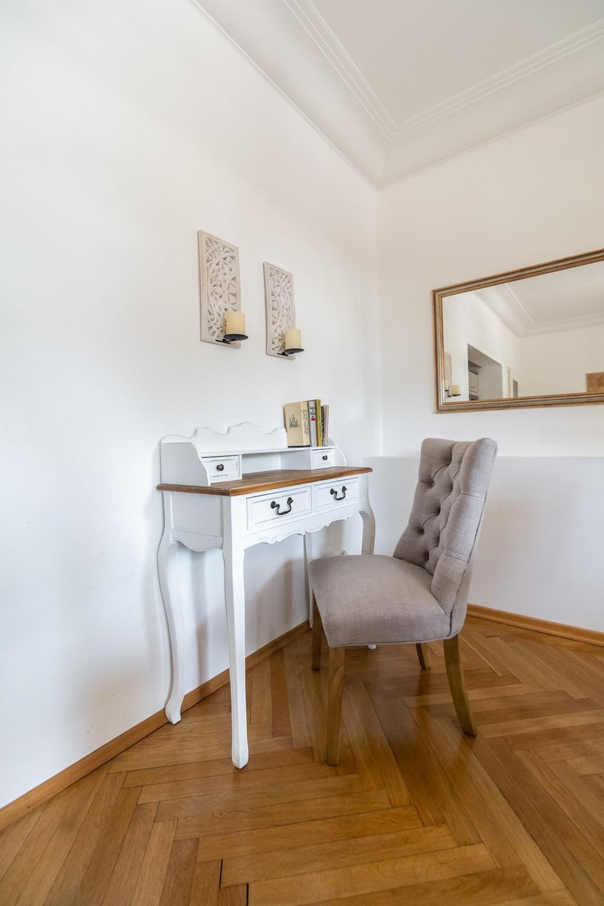 Suite with Balcony photo 3