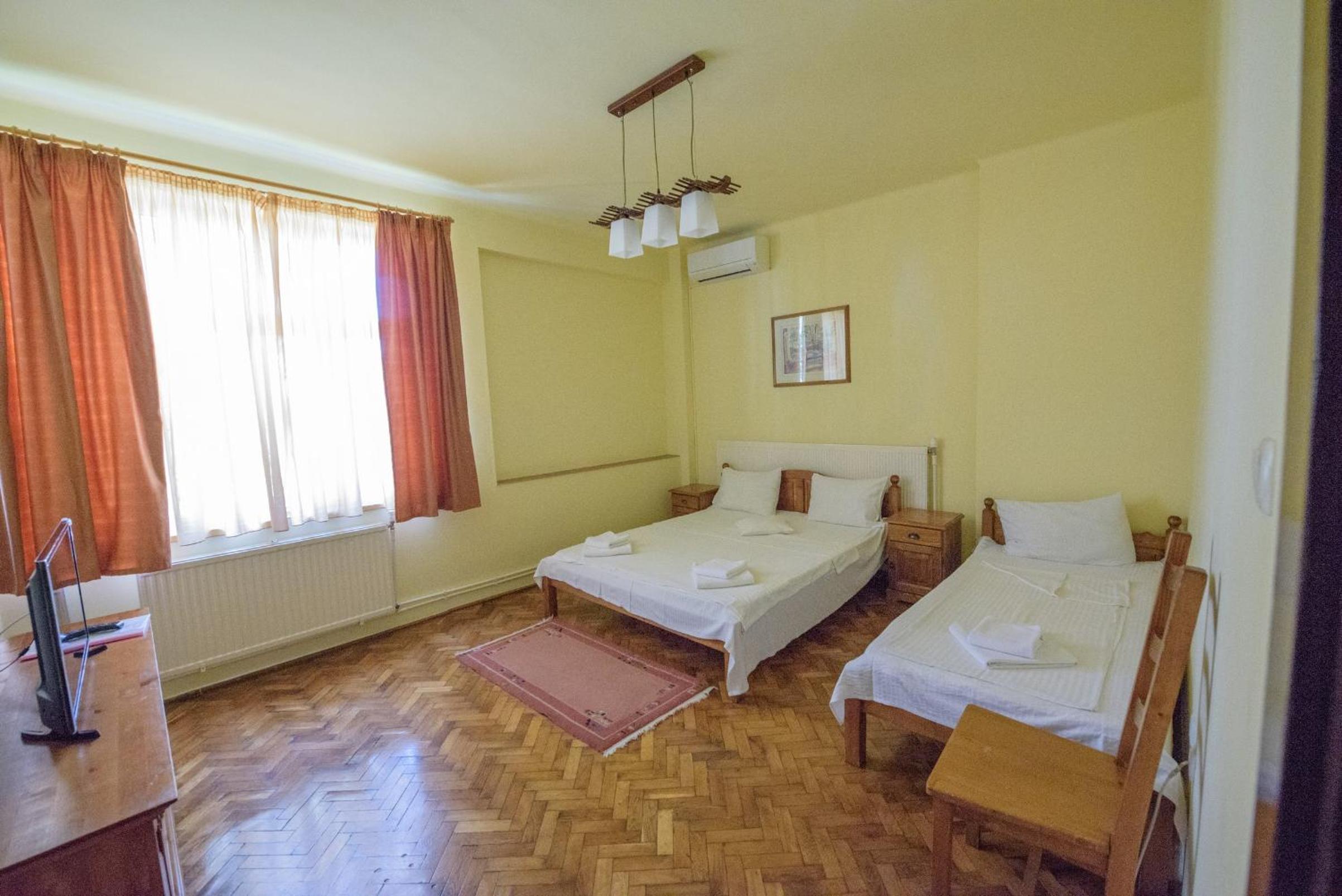 Triple Room photo 1