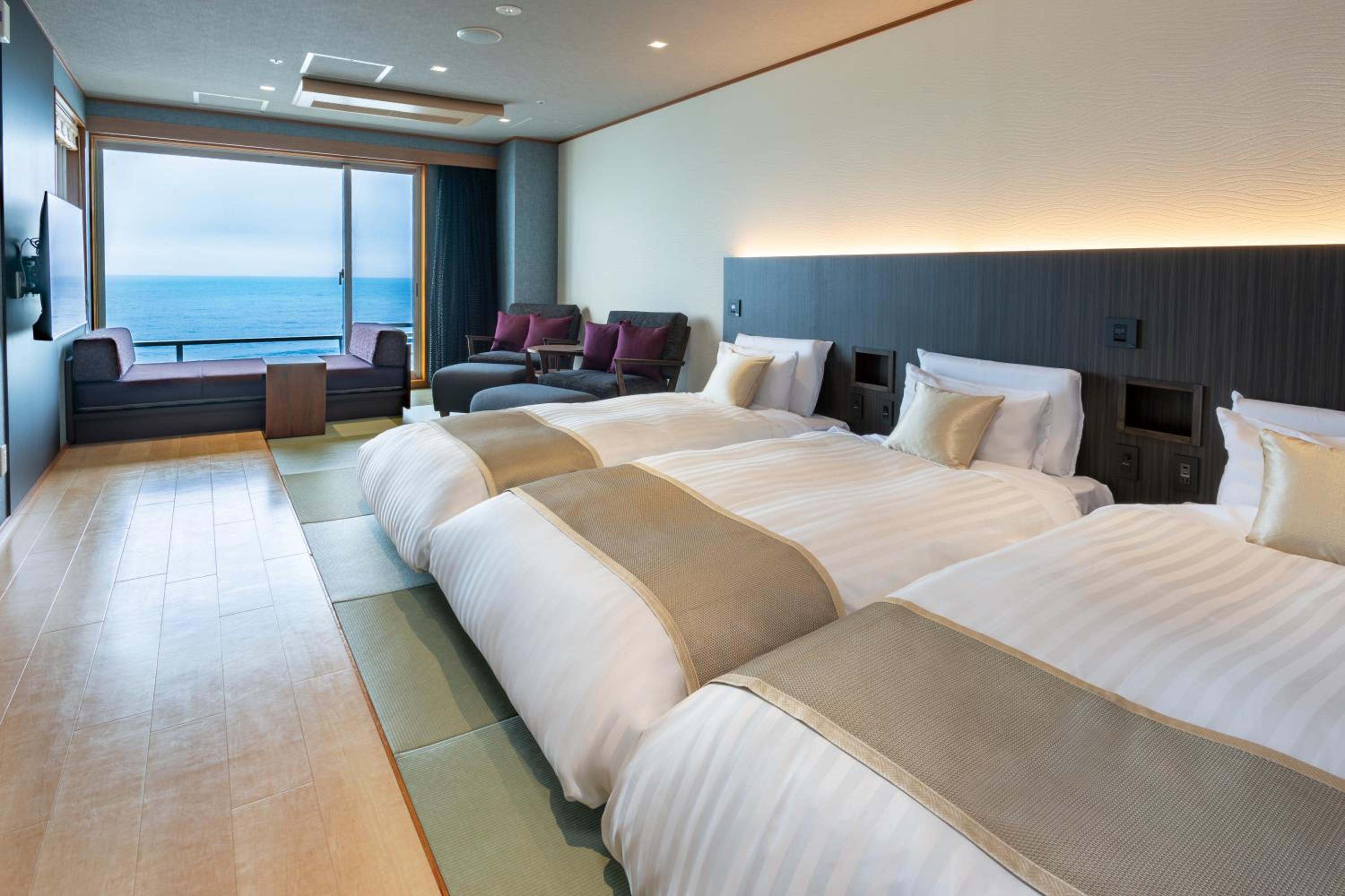 Triple Room with Private Bathroom