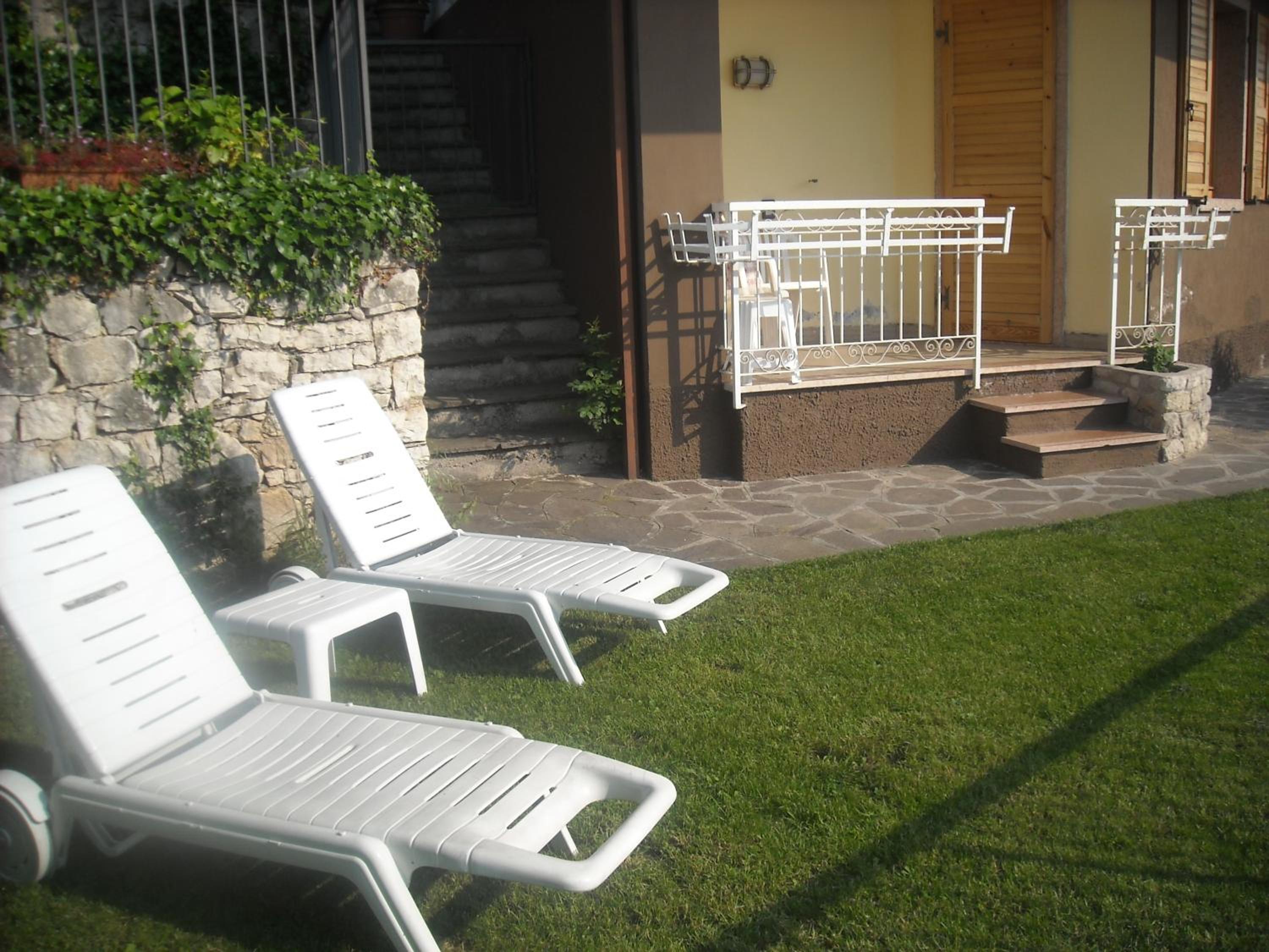 Double Room - Photo 13