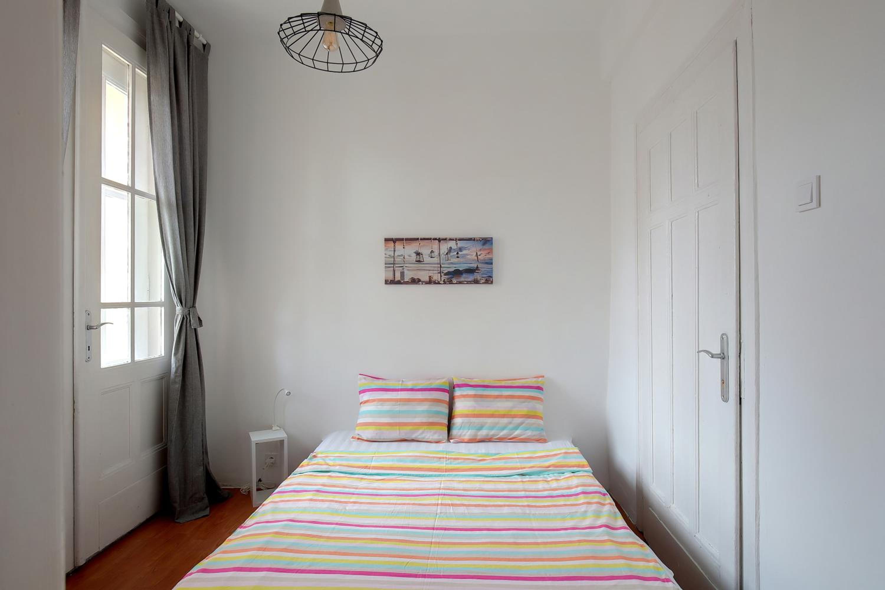 Family Room with Terrace and Shared Bathroom