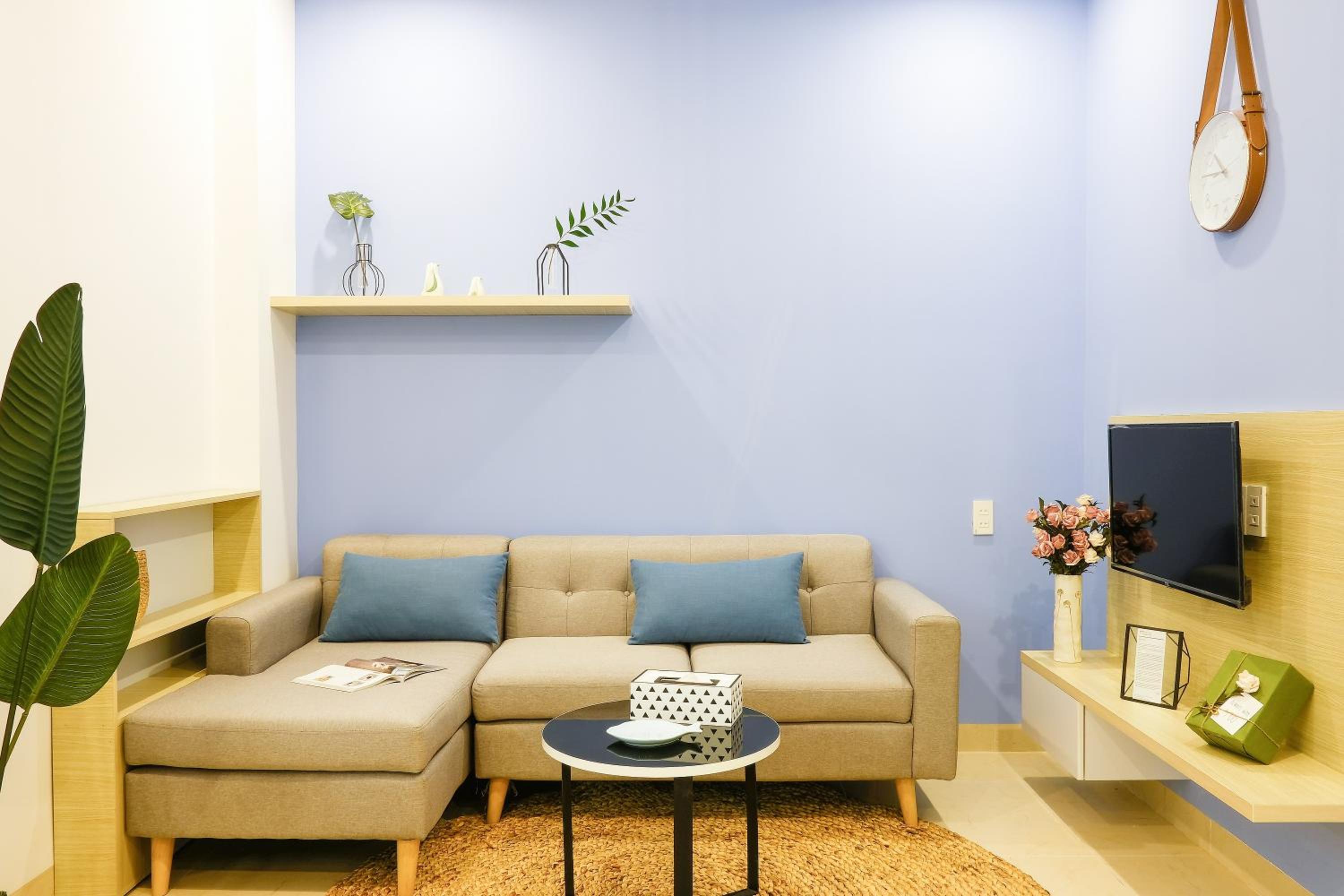 Superior One-Bedroom Apartment