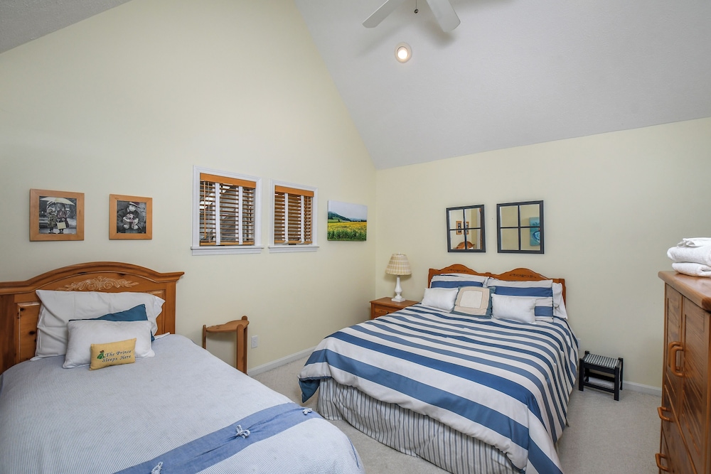 House (4 Bedrooms) photo 3