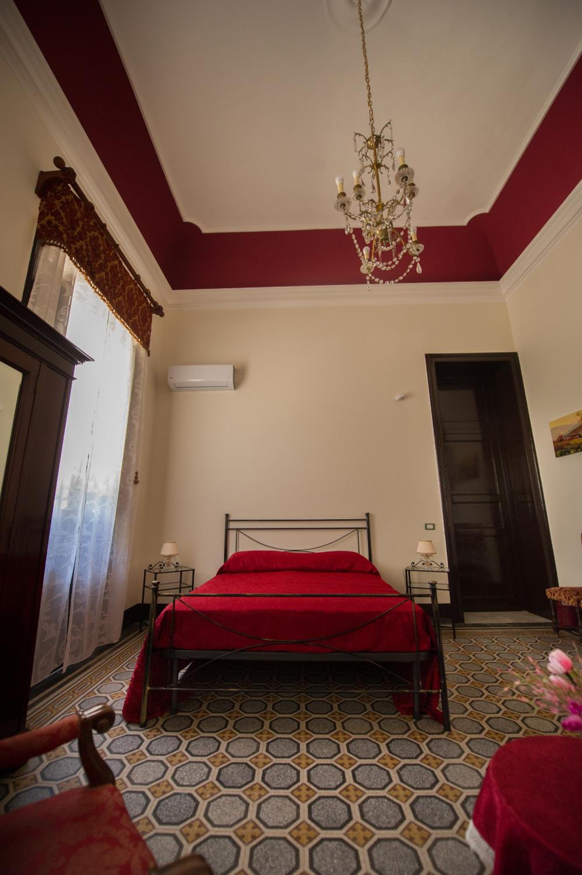Junior Suite with Garden View photo 3