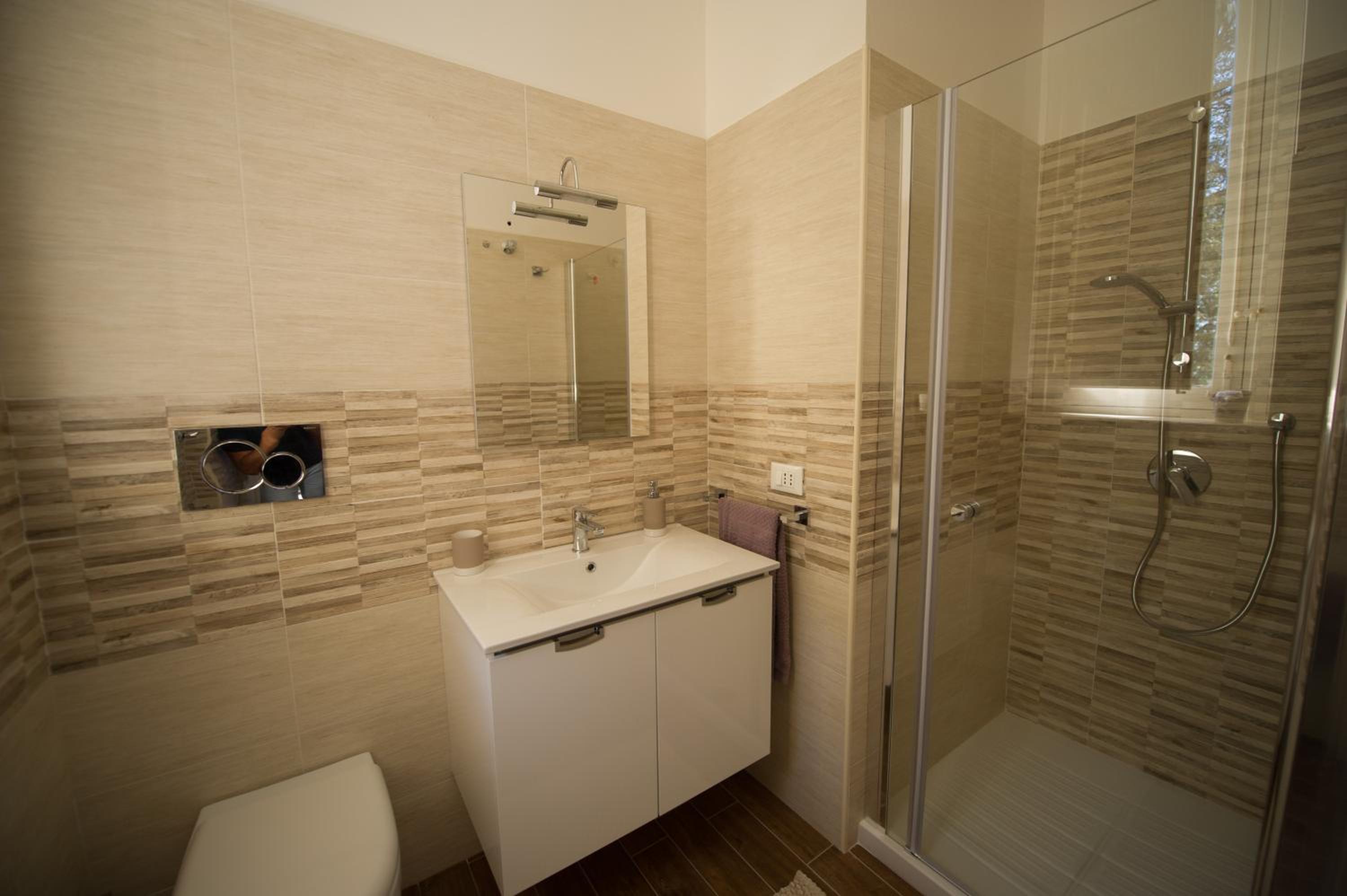 Triple Room with Private Bathroom photo 3