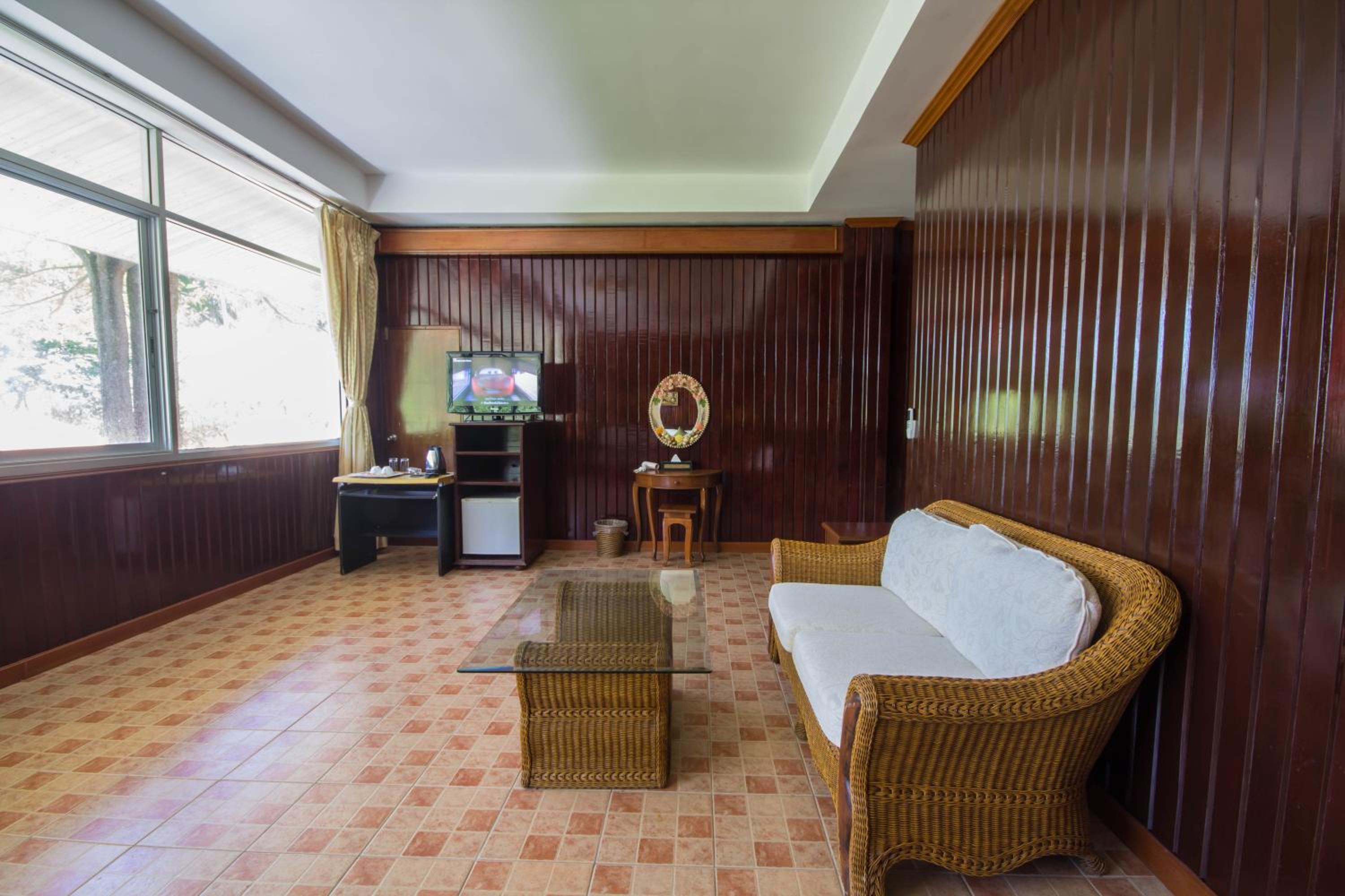 Premier Room - Photo 7