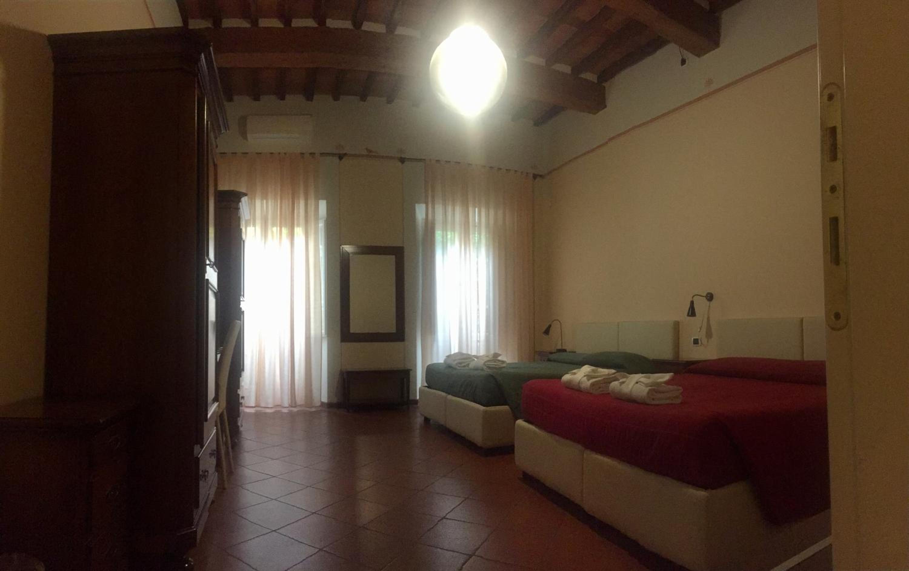 Superior Double Room - Photo 2