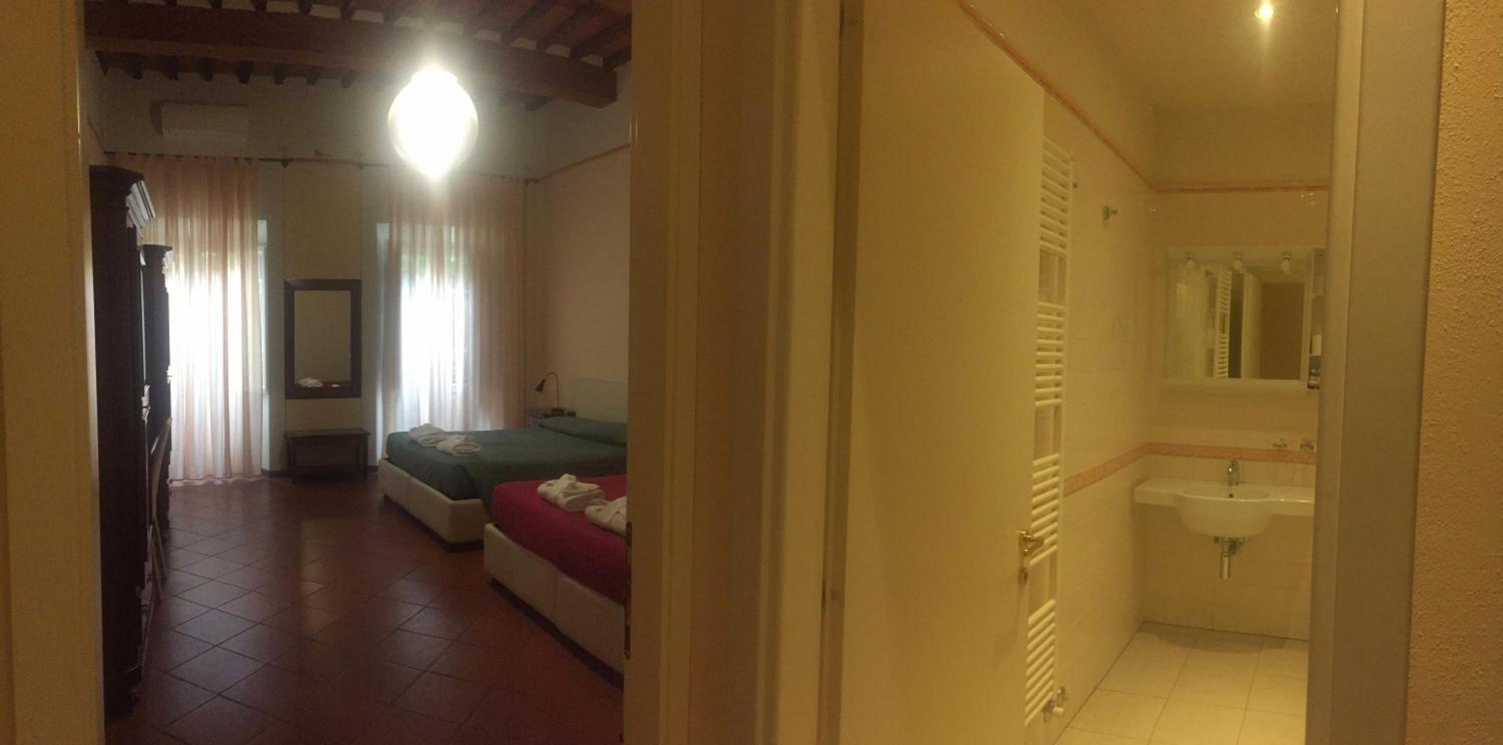 Superior Double Room - Photo 3