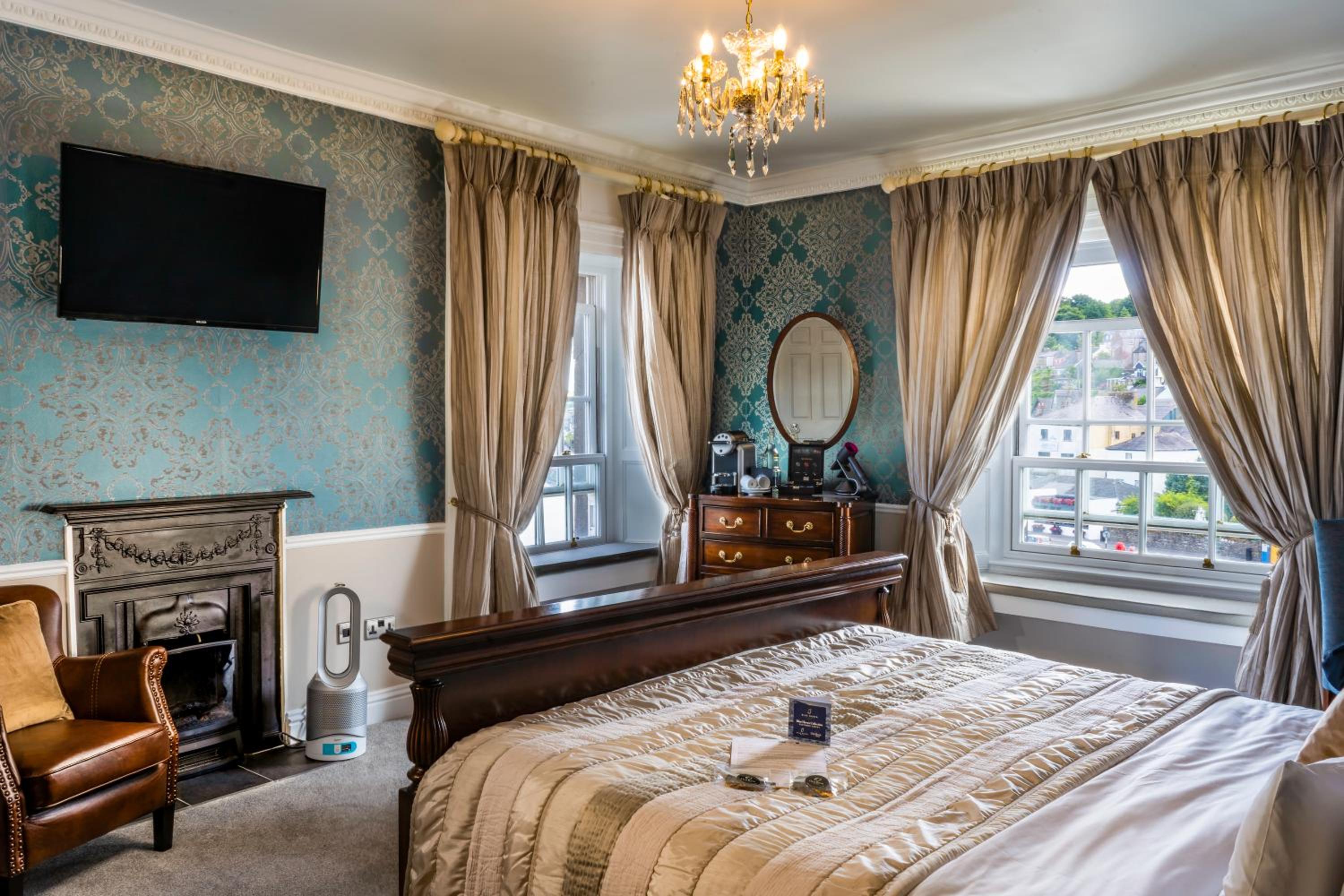 King or Twin Room - Photo 4