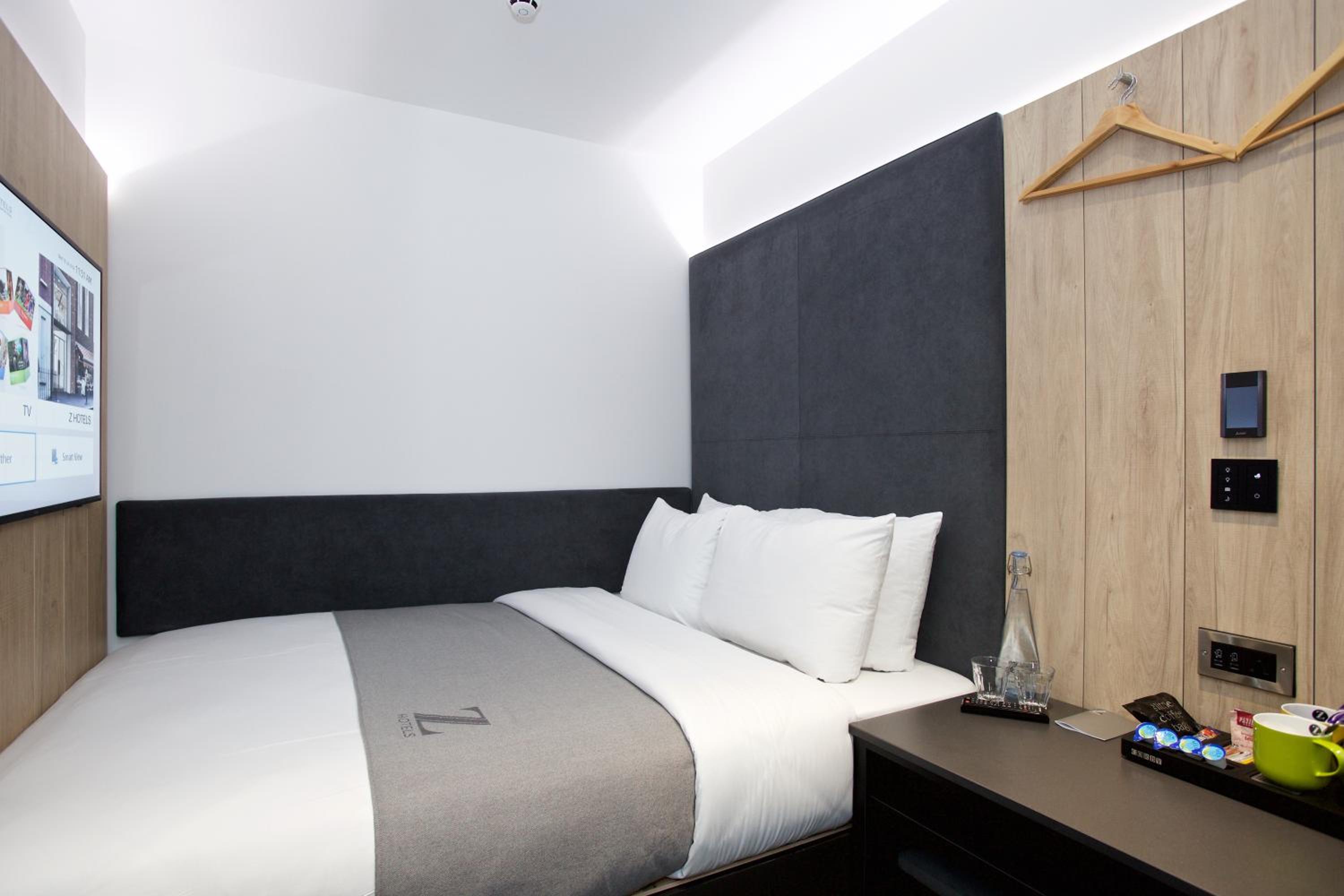 Double Room without Window photo 3