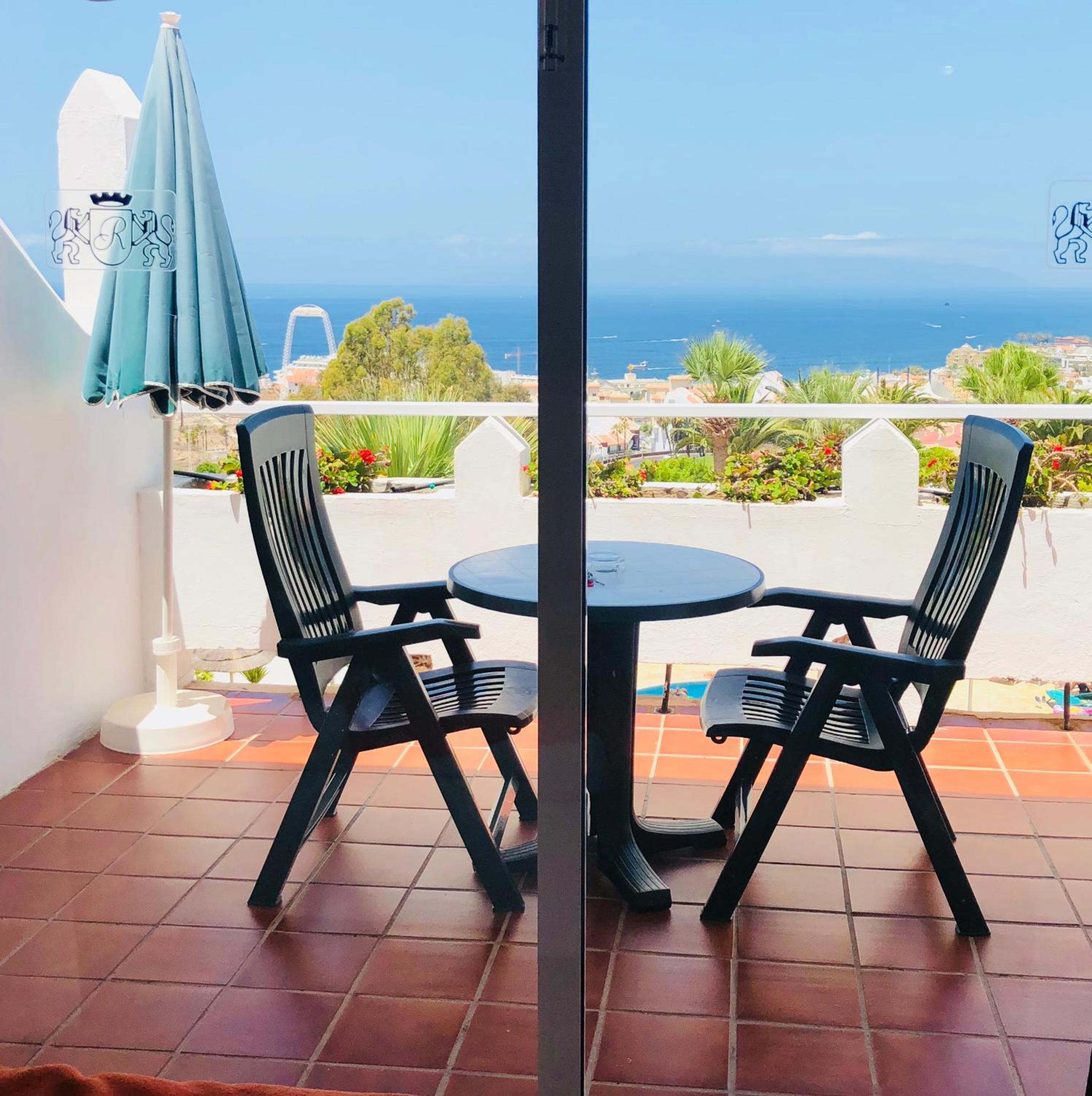 Apartamento de dos habitaciones con vista al mar o a la piscina Apartamento de dos habitaciones con vista al mar o a la piscina