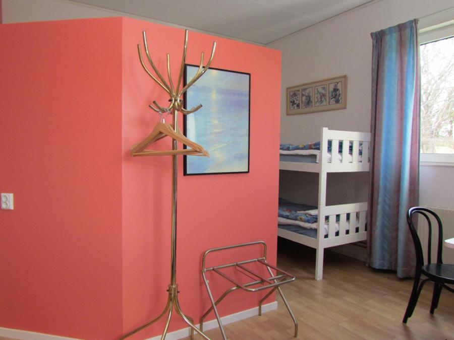 Family Room (6 Adults) photo 1